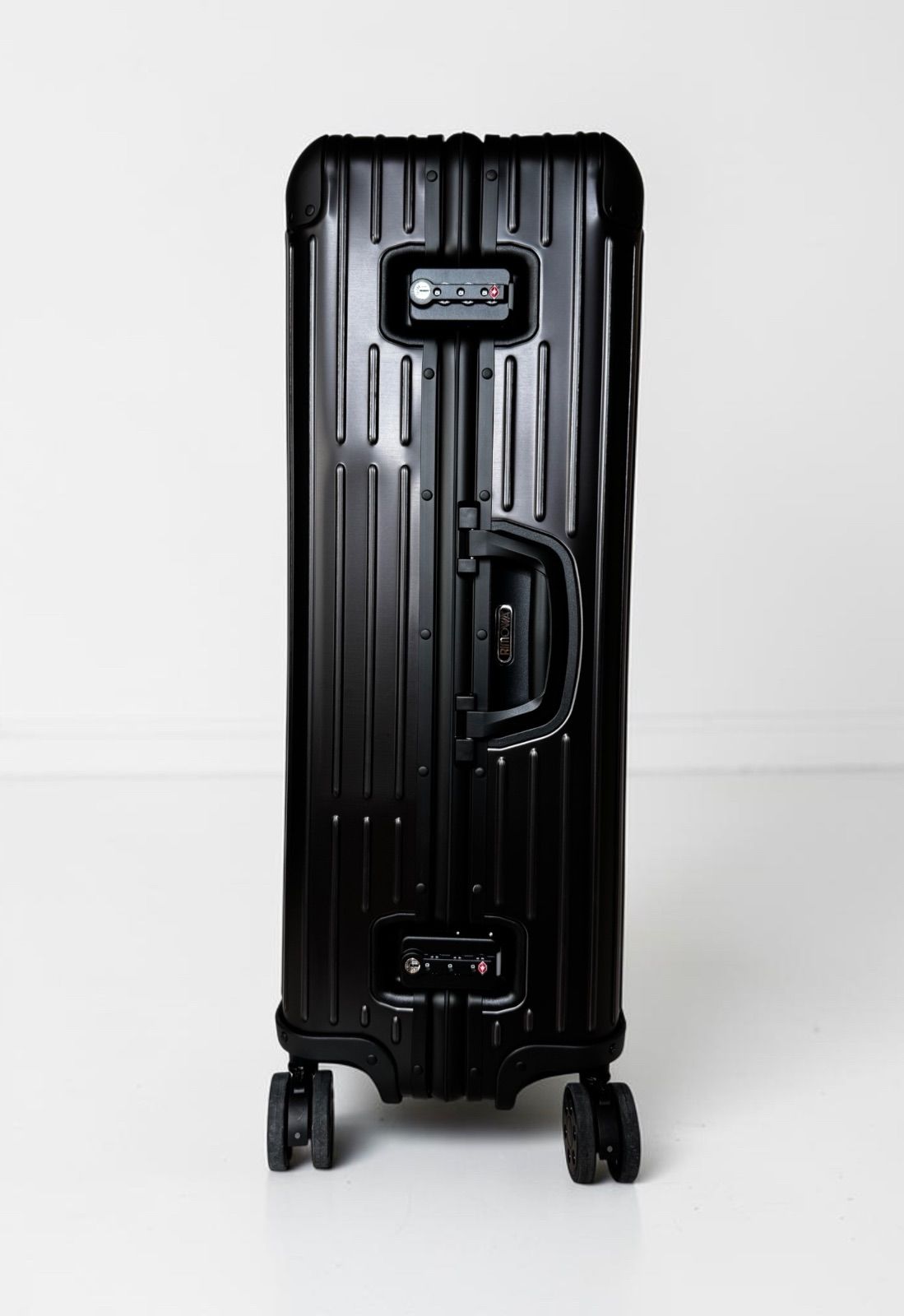 訳あり】RIMOWA トパーズステルス 85L [923.73.01.4] - メルカリ