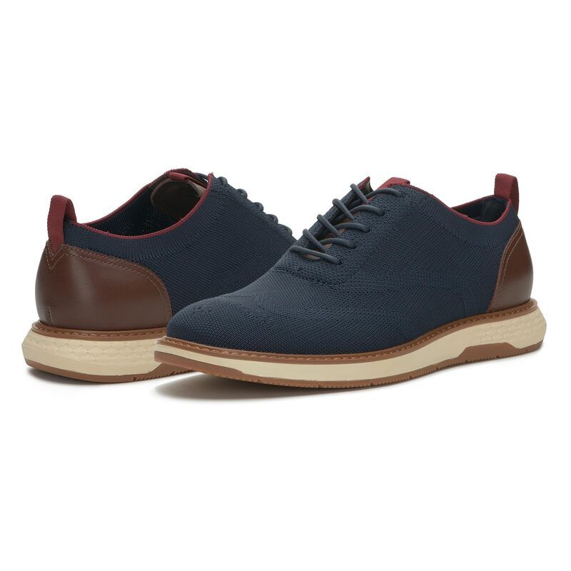 ヴィンスカムート メンズ シューズ オックスフォード Vince Camuto Staan Casual Oxford EclipseChili 15,386円