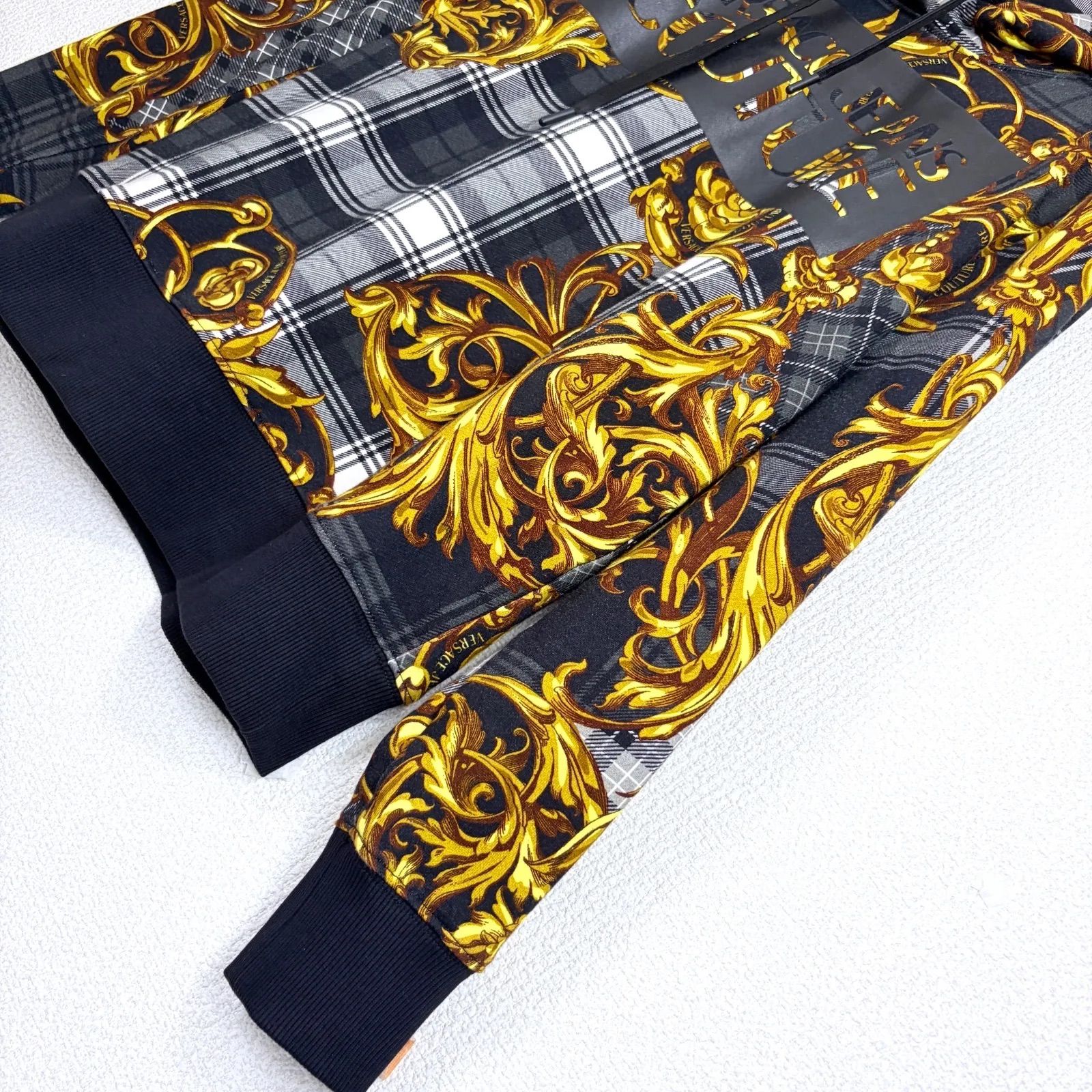 VERSACE JEANS COUTURE ヴェルサーチ バロック パーカー フーディ 黒