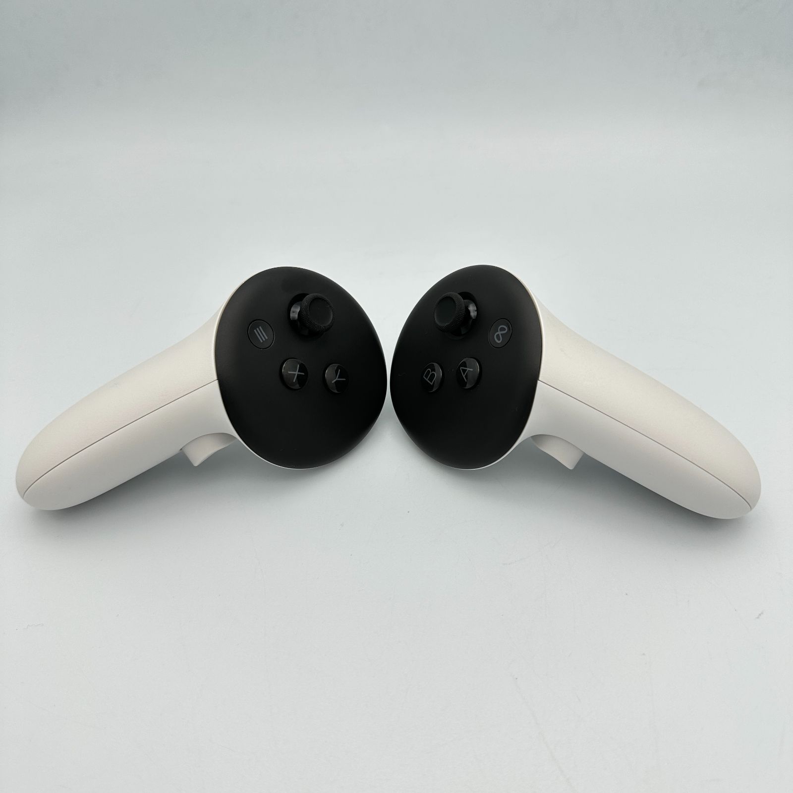 【中古・美品】Meta Quest 3 メタクエスト3 コントローラー