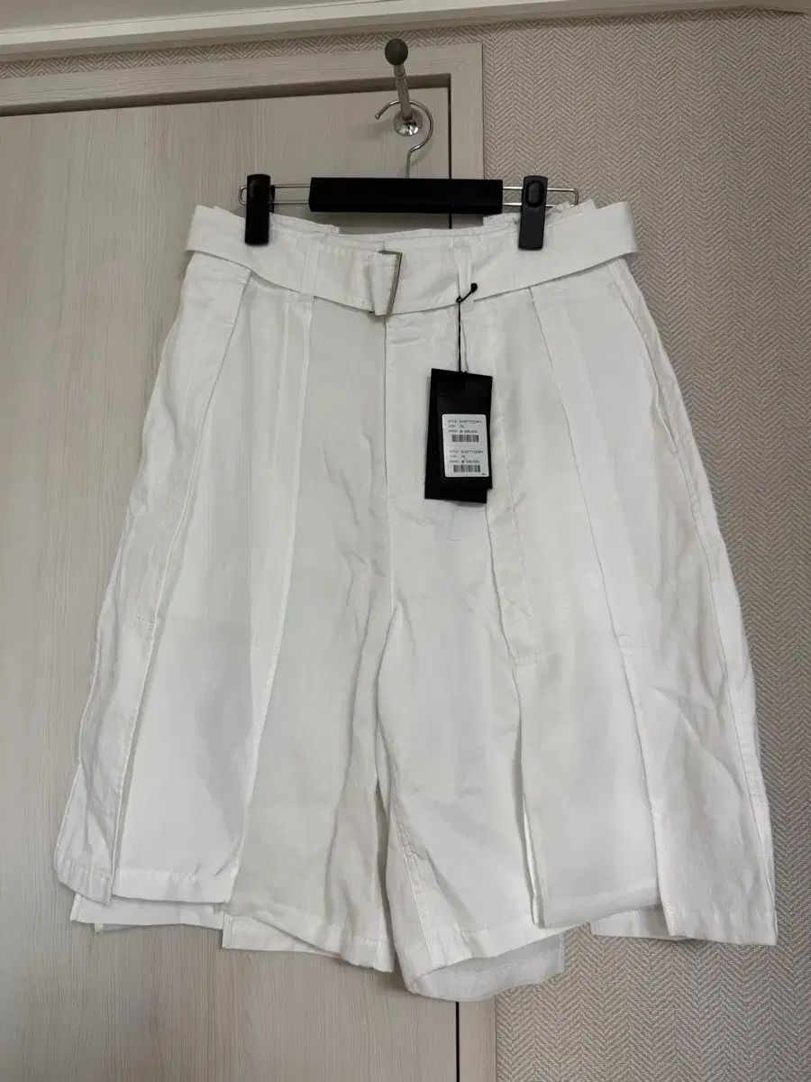(78) 25ss SONGZIO HOMME(ソンジオ・オム) バーティカル ショーツ 白