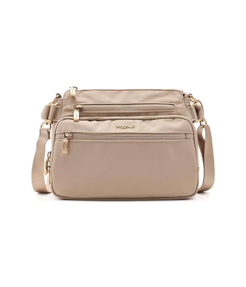 バッガリーニ レディース バッグ Baggallini Marais Crossbody Desert Sand Twi サンド
