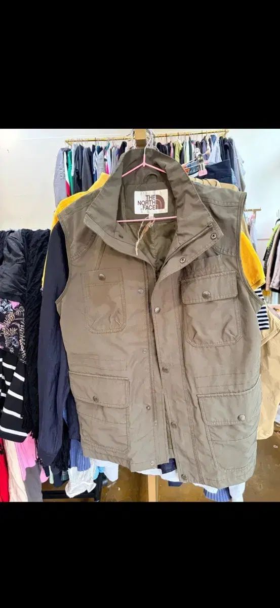 THE NORTH FACE ザノースフェイス ベスト オリーブ カーキ メンズ