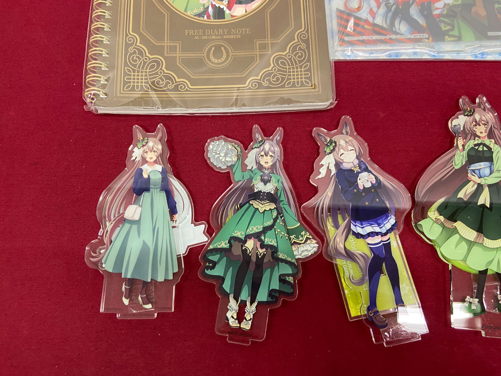 カメ】 ウマ娘 キタサンブラック サトノダイヤモンド アクスタ 