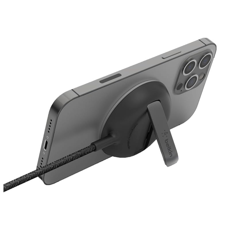 【新品】 Belkin MagSafe認証 ワイヤレス充電パッド iPhone15/14/13/12 最大15W急速充電 キックスタンド付き ブラック WIA004btBK