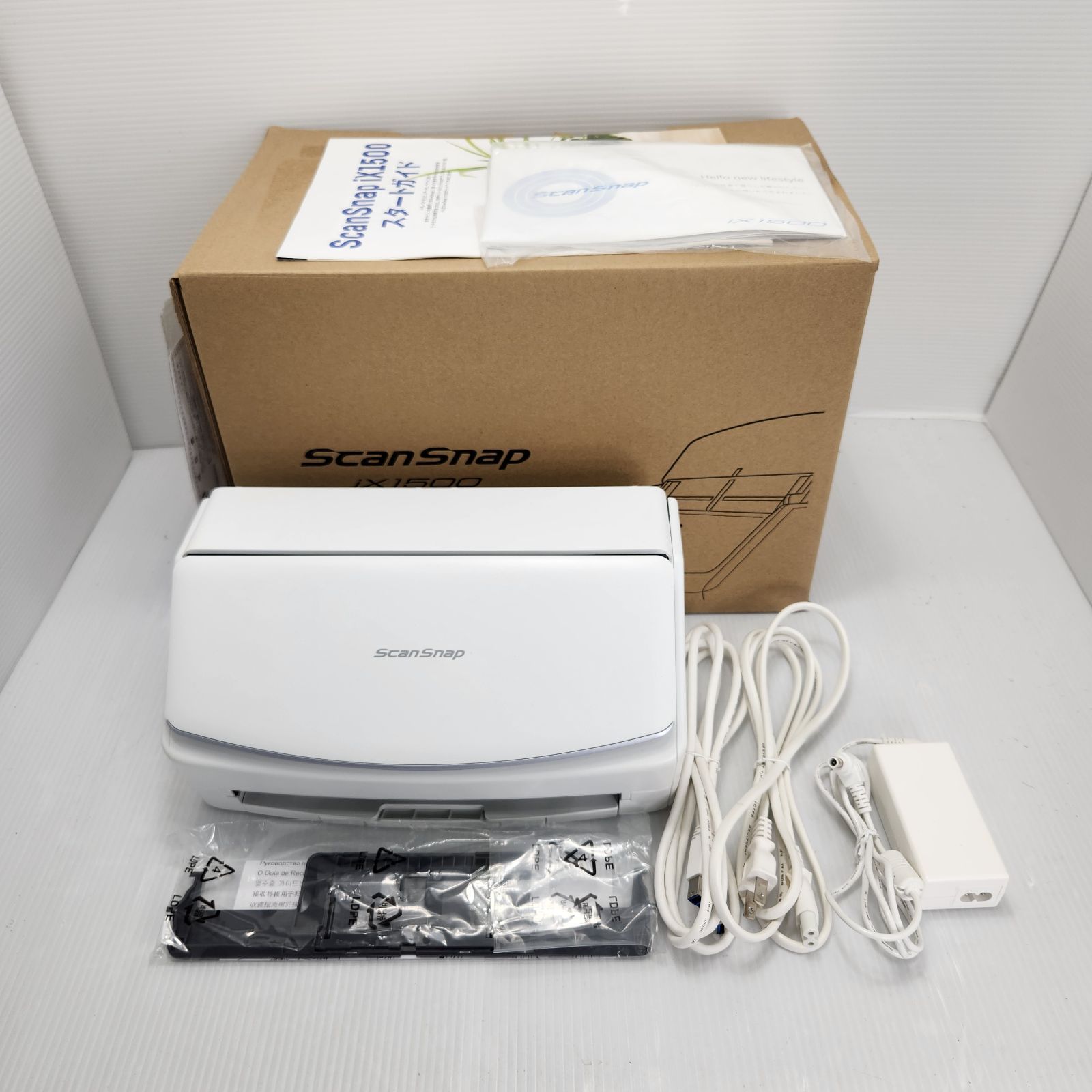 ScanSnap iX1500 スキャナー　富士通