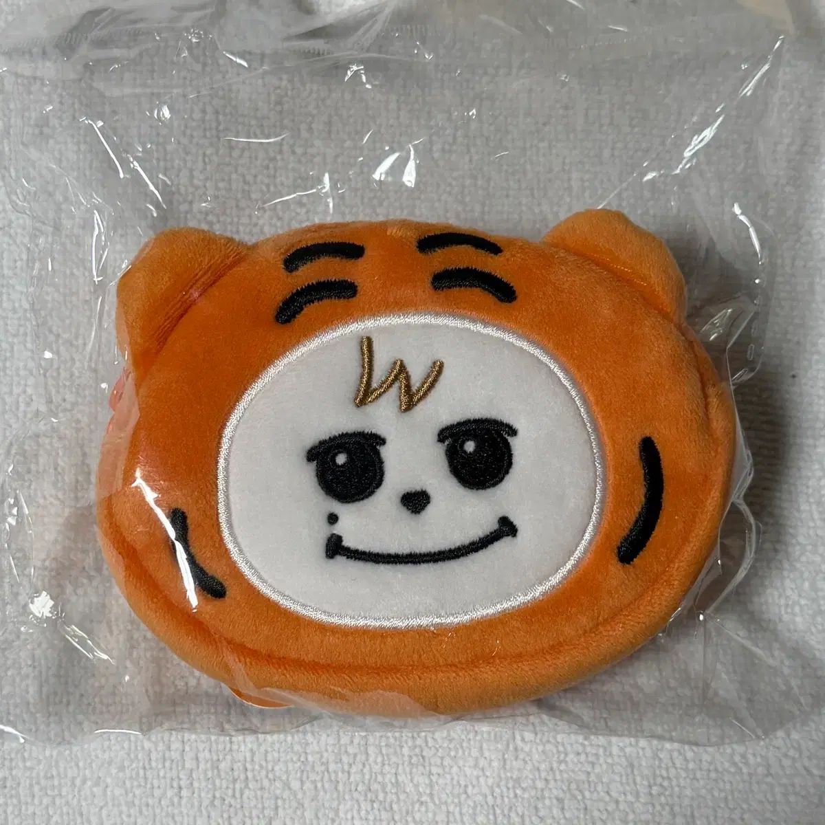 未開封) キュヒョン ポップアップ ベーカリー キュメ 顔ポーチ キュヒョン チョ・キュメ