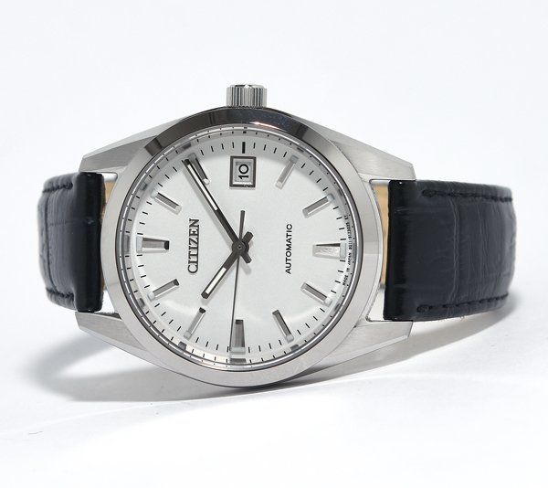 美品 CITIZEN シチズン シチズンコレクション NB1050-59A 9011-S125804 クラシカルライン 自動巻き メンズ