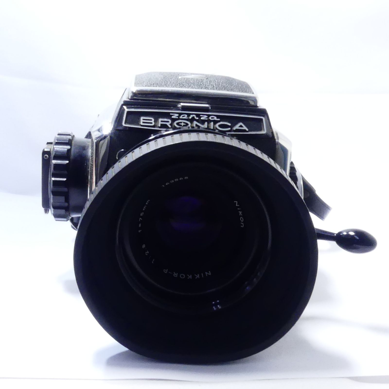 フィルムカメラ ZENZA BRONICA S2 NIKKOR-P f=75 1:2.8 Zenza Bronica S2 NIKKOR-P 1:2.8 75mm 動作未確認 現状品 中判カメラ