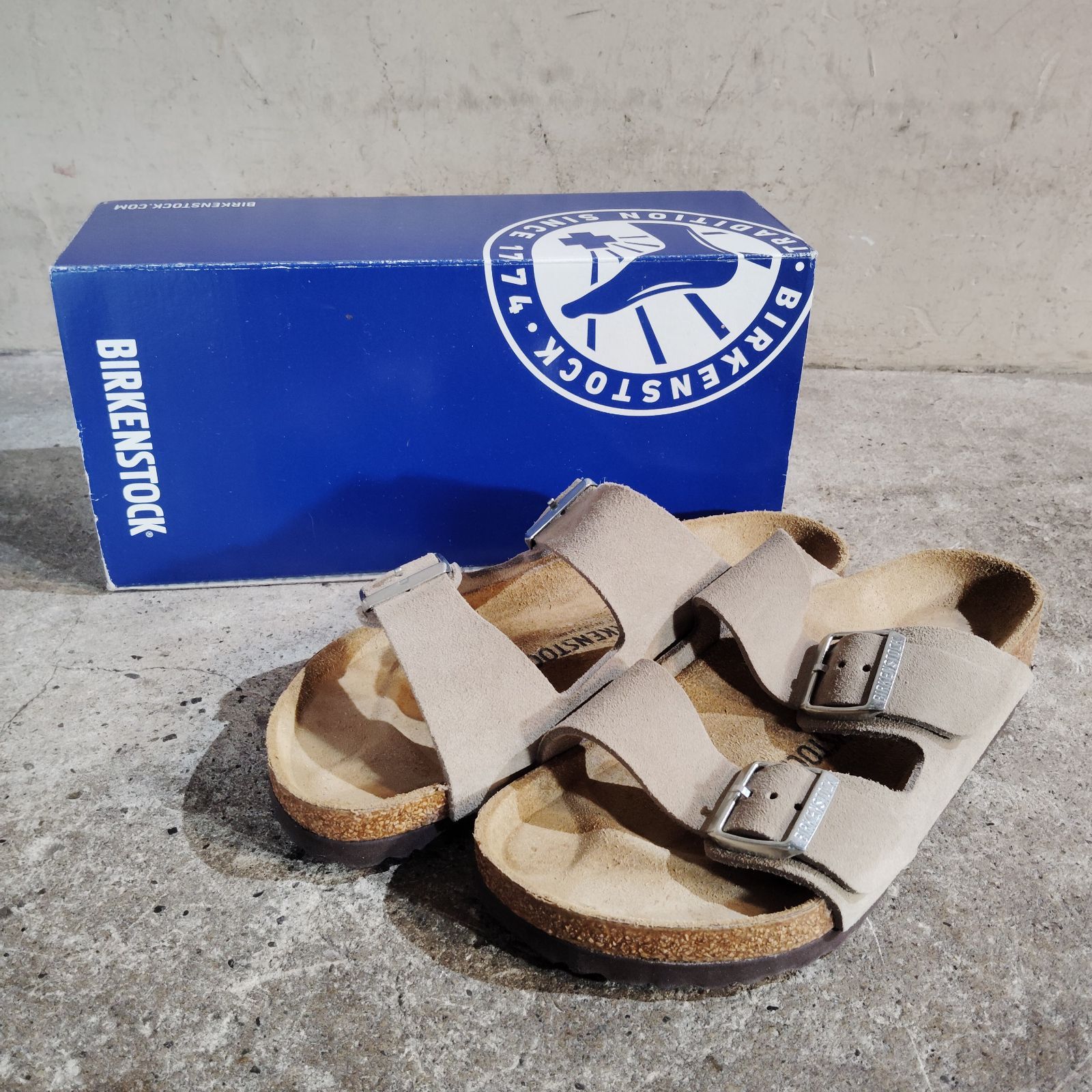 BIRKENSTOCK アリゾナ スエードレザートープ サンダル 25cm ベージュ ビルケンシュトック 0051461