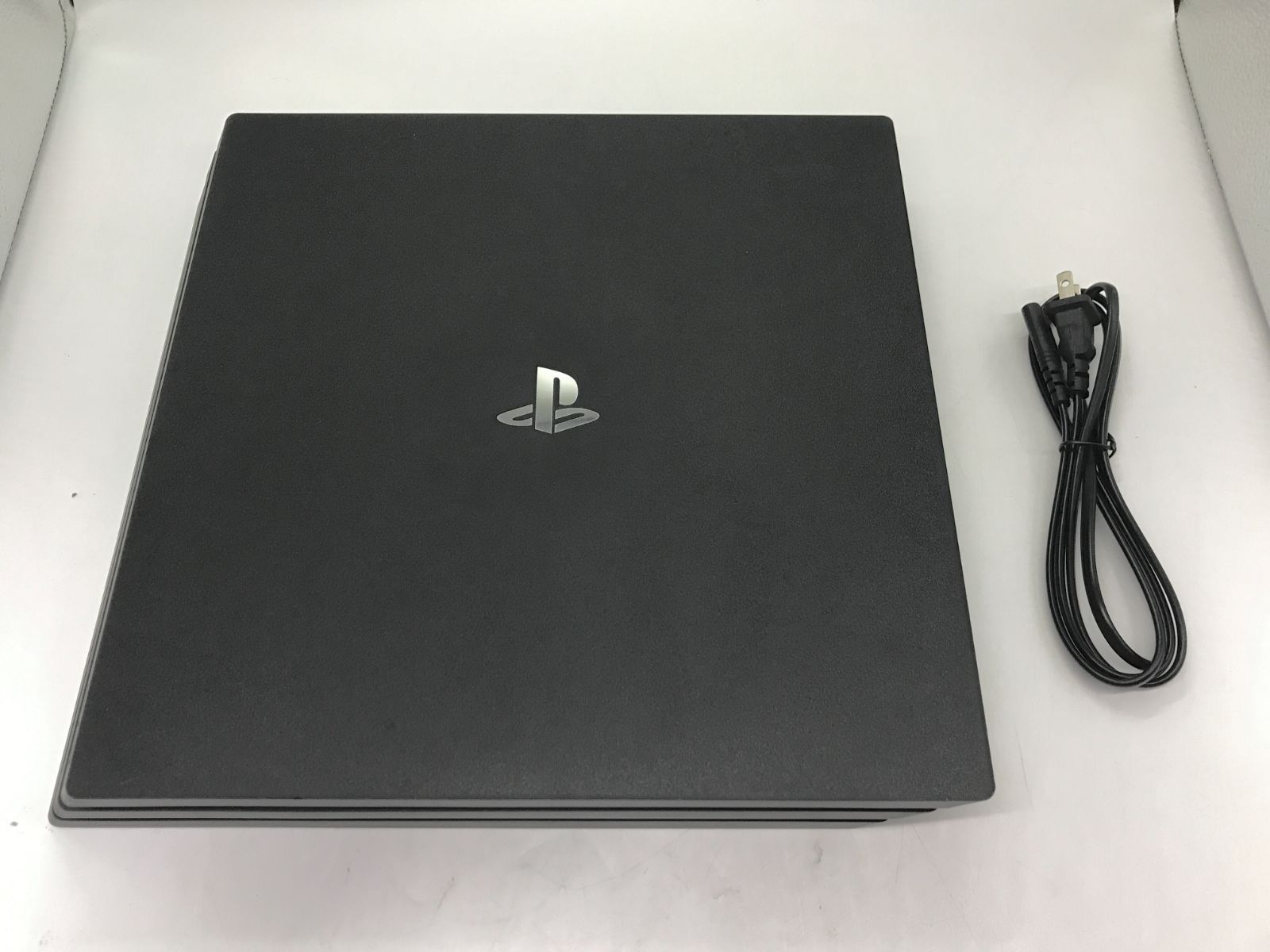 【動作確認済み・本体のみ】PlayStation 4 Pro ジェット・ブラック 2TB (CUH-7200CB01)