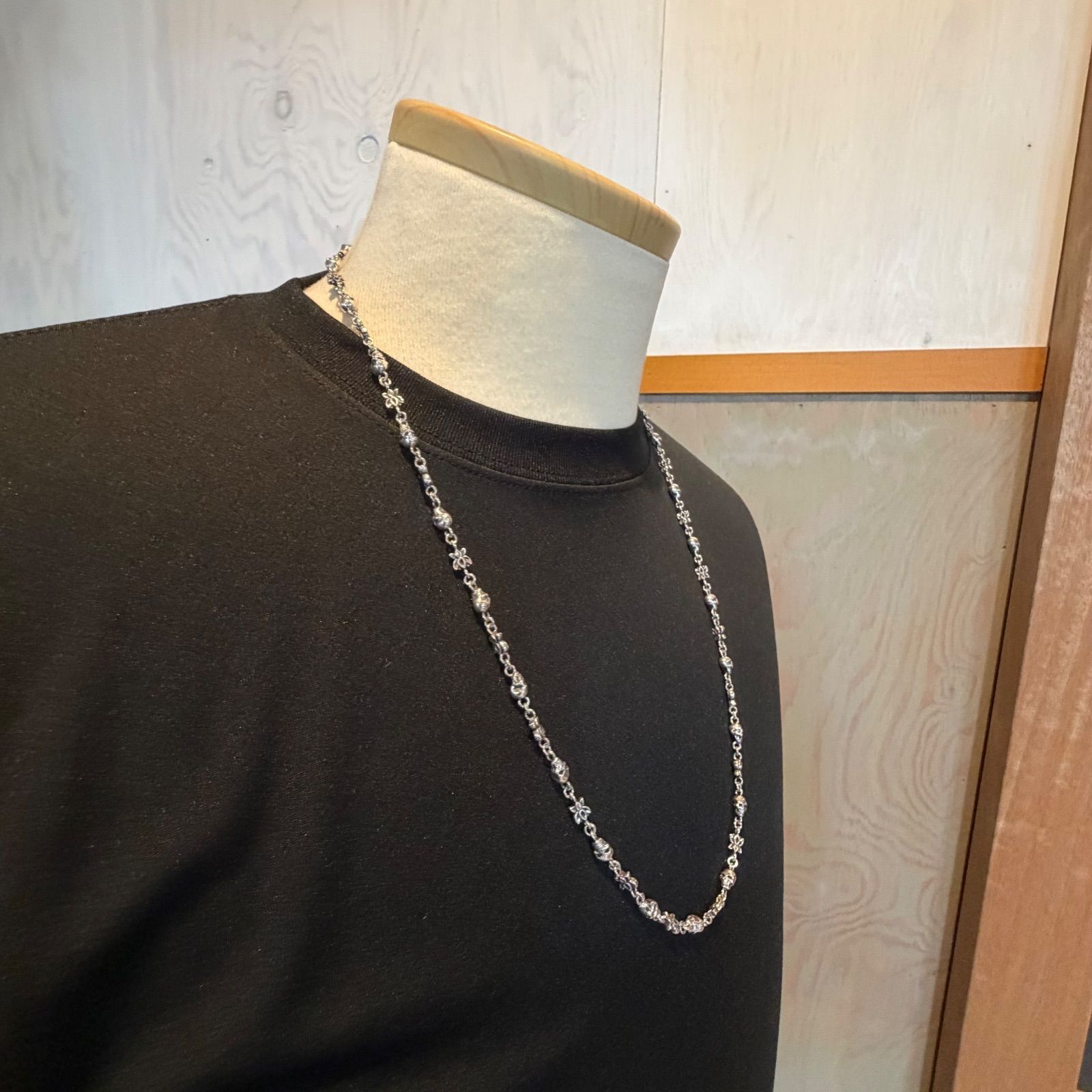 美品 ロングスカルネックレス 70cmx42.9g ジャスティンデイビス/Justin 