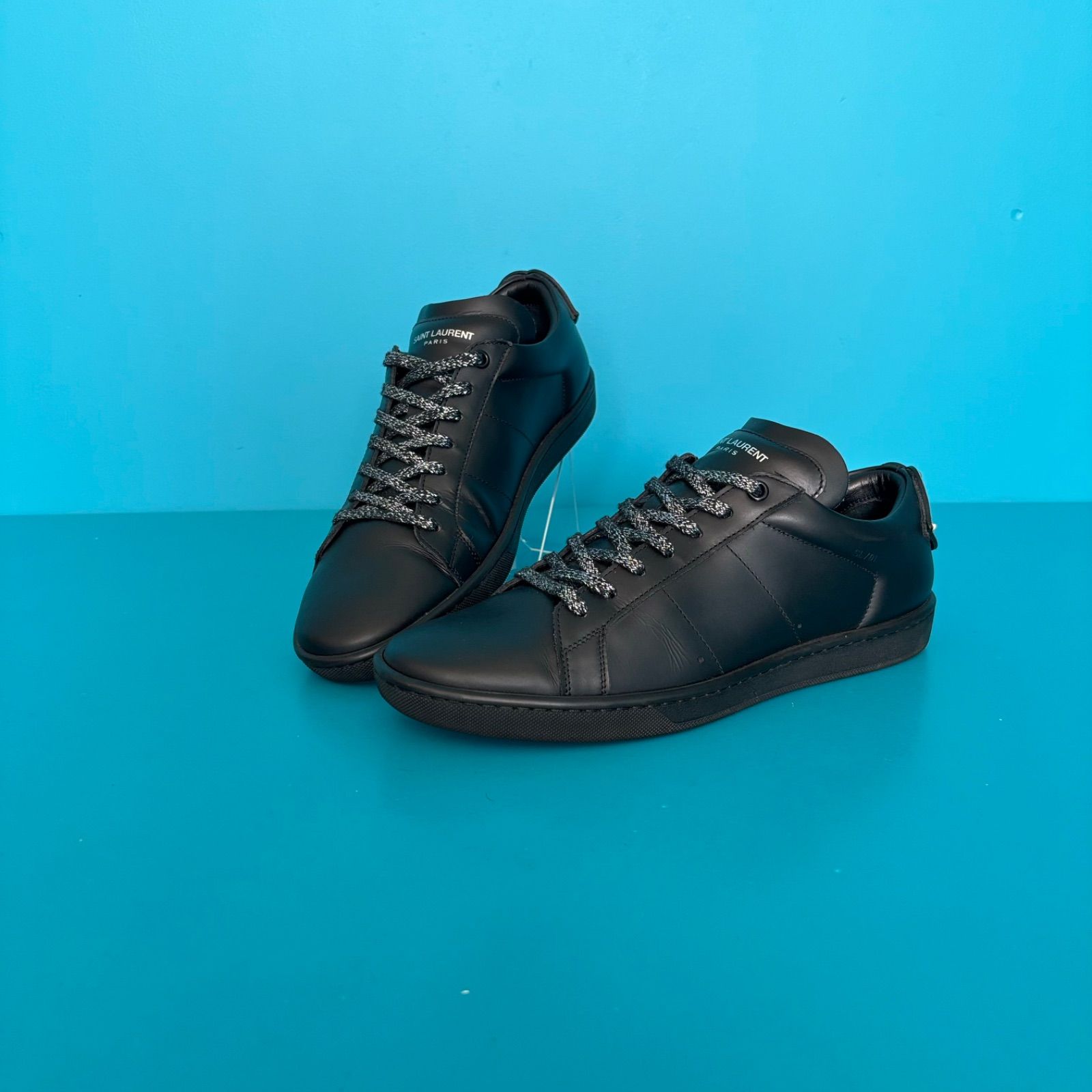 SAINT LAURENT PARIS サンローラン　パリ　コートクラシック リップスニーカー 41 美品　ブラック　金　銀　リップパッチ　26.5
