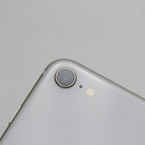 新品同様 SIMフリー iPhone SE3 第3世代 128GB スターライト スマホ 白ロム 土日祝発送OK 07000