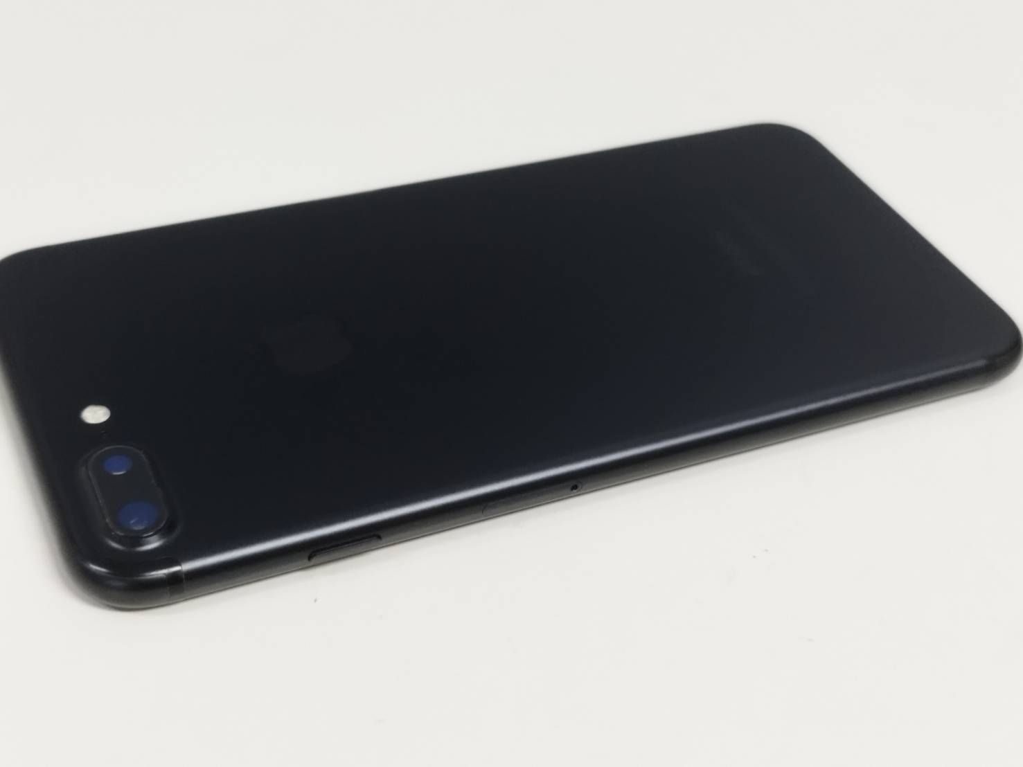 iPhone 7 Plus 128GB ブラック SIMロックあり - メルカリ