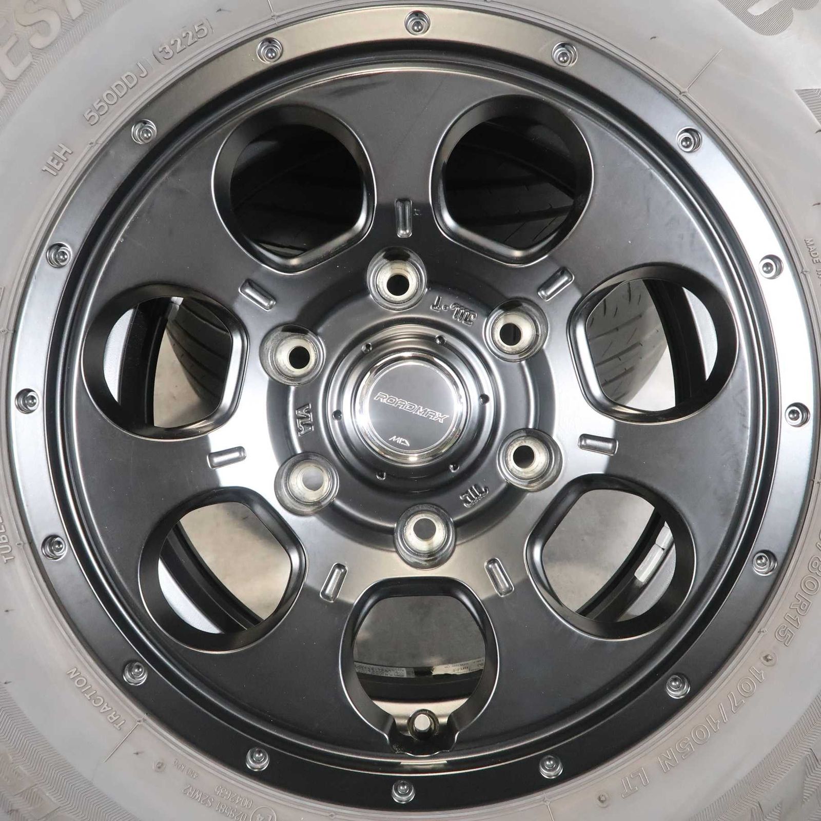 タイヤ、ホイール BS BLIZZAK REVO 969 195/80R15 107/105L LT 15 