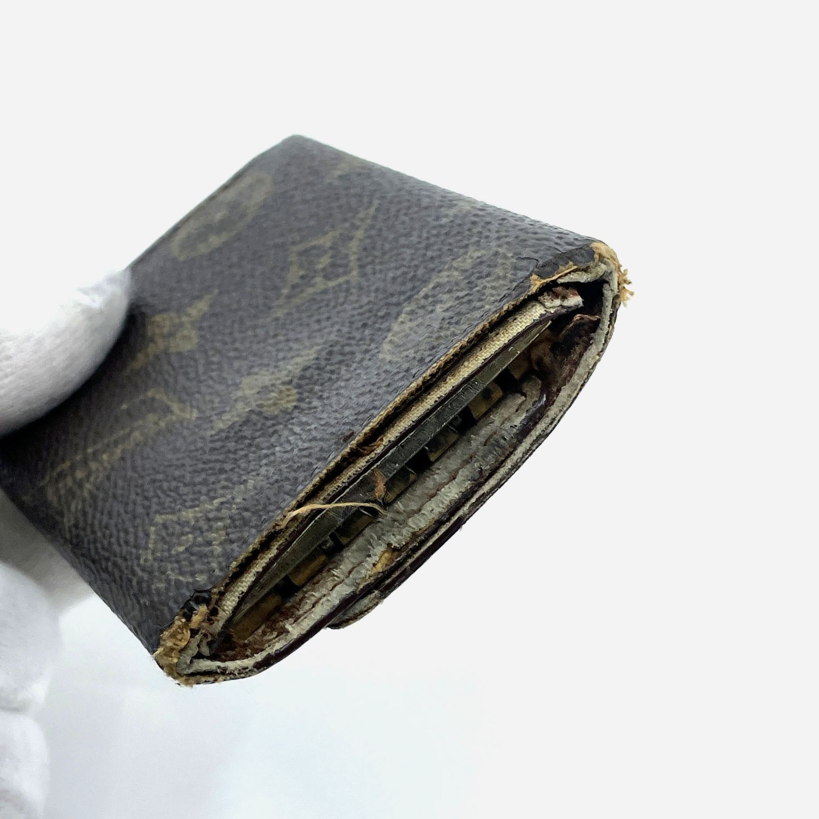 LOUIS VUITTON ルイヴィトン モノグラム ミュルティクレ6 6連キー