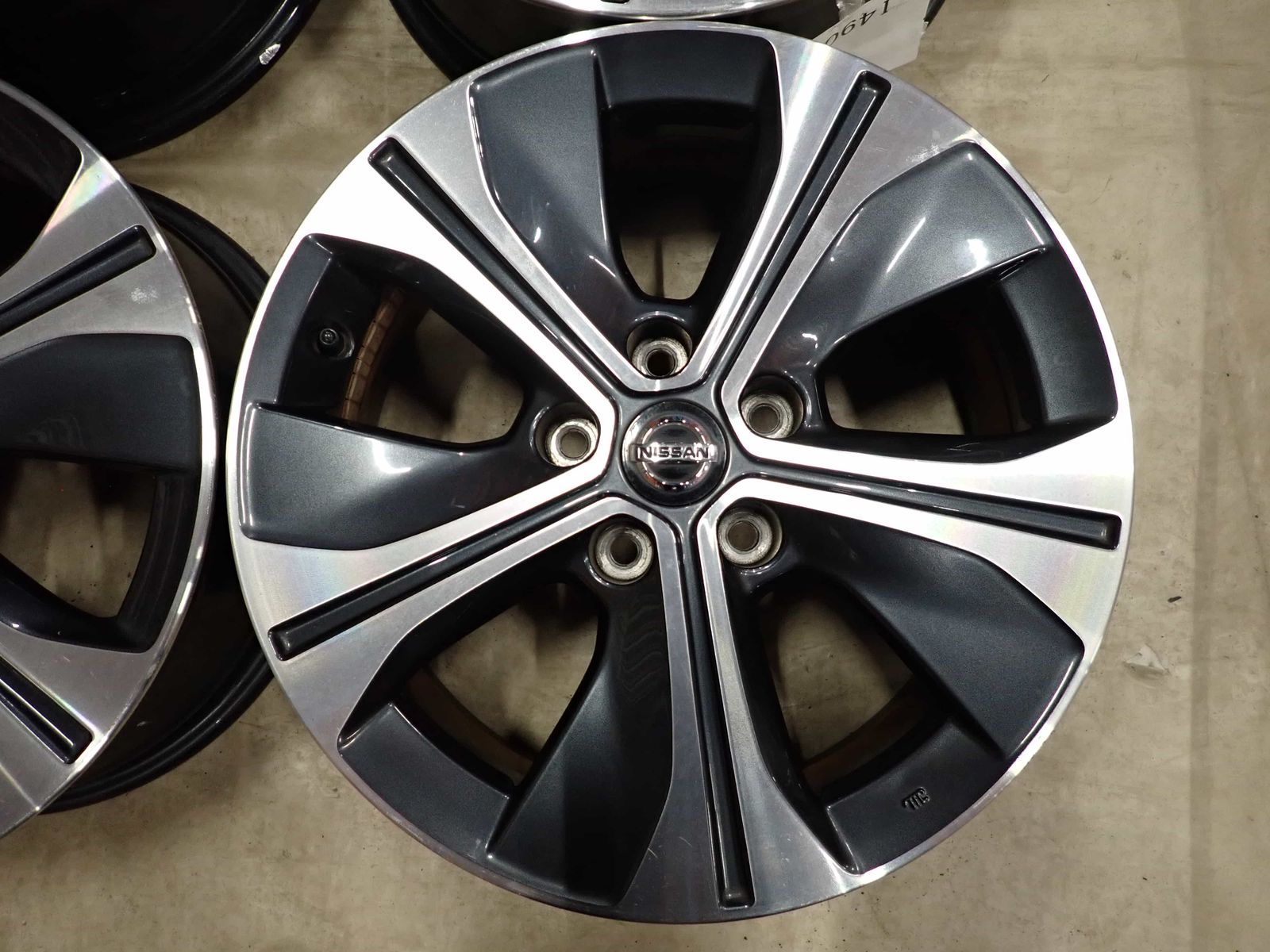 4本SET 会社宛送料無料 17×6.5J 日産 NISSAN ニッサン リーフ ZE1 純正