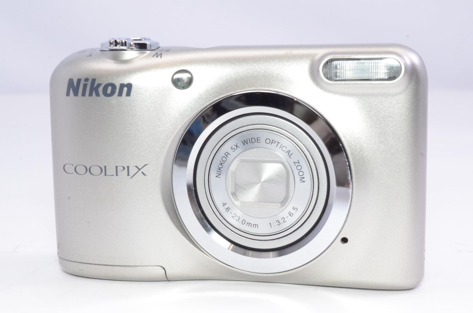 Nikon COOLPIX A10 シルバー 光学5倍ズーム 乾電池式コンパクト