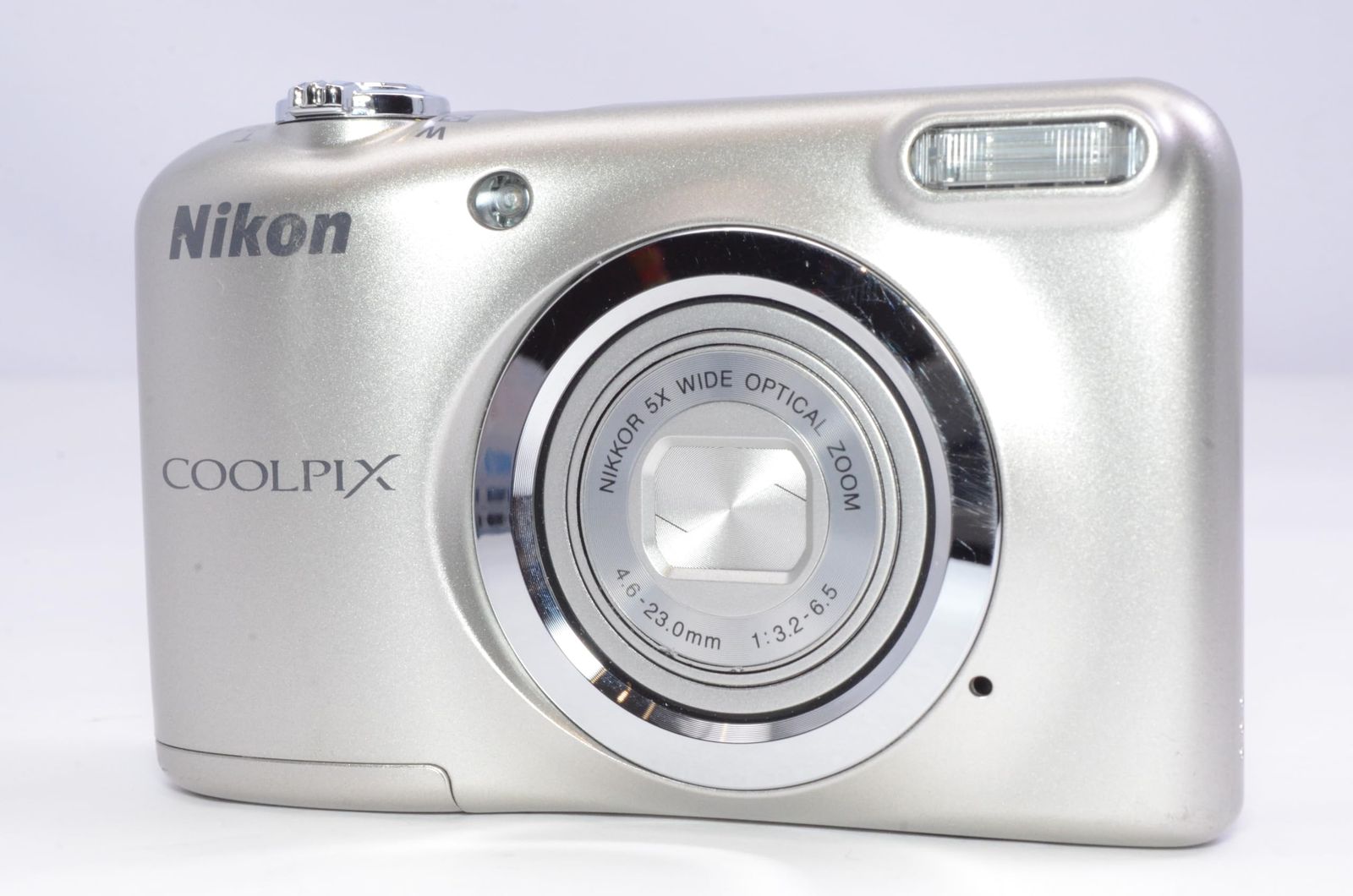 Nikon COOLPIX A10 シルバー 光学5倍ズーム コンパクトデジカメ 実用良好