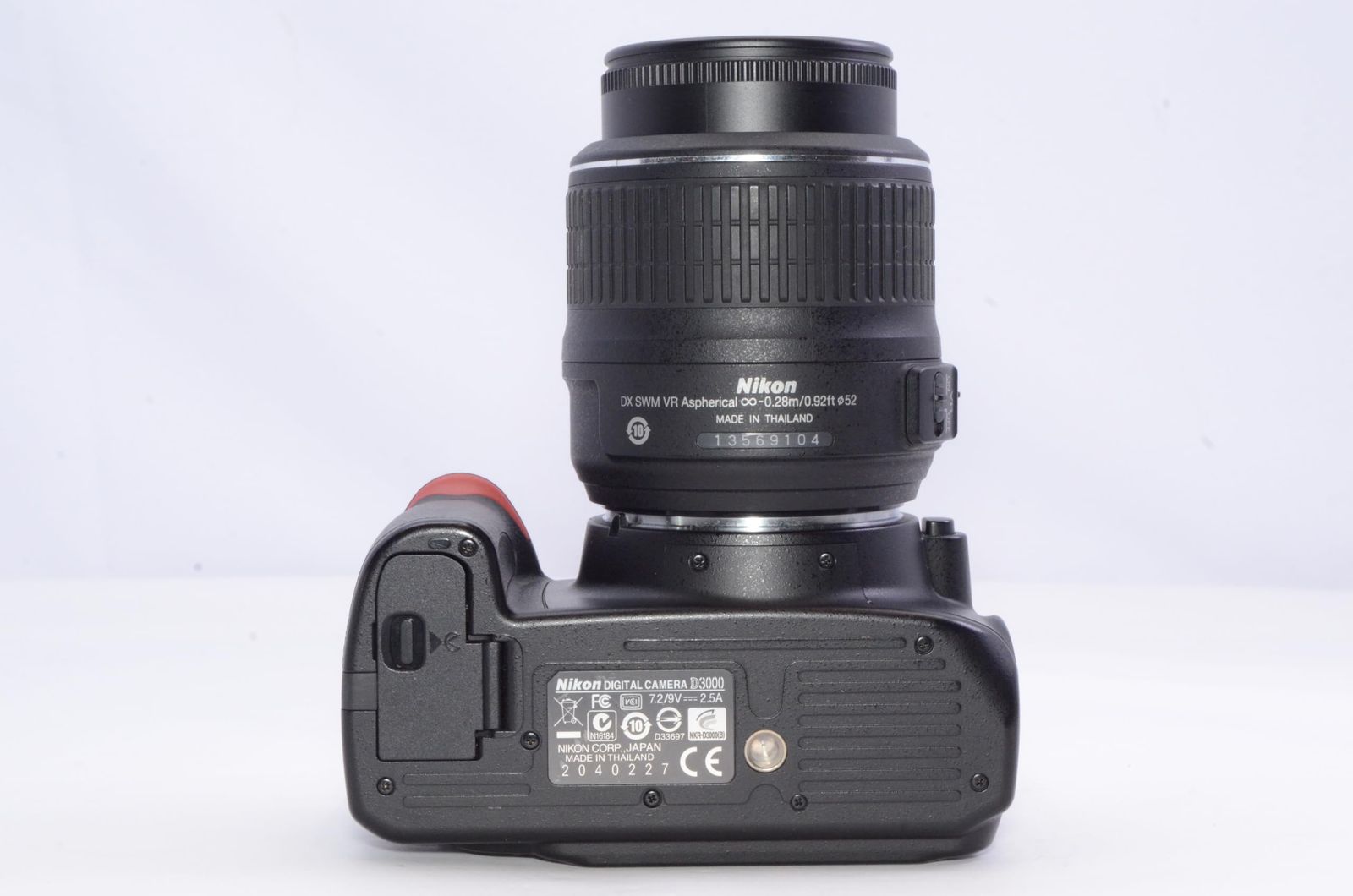 Nikon D3000 レンズキット 初心者向けデジタル一眼レフ 実用良好