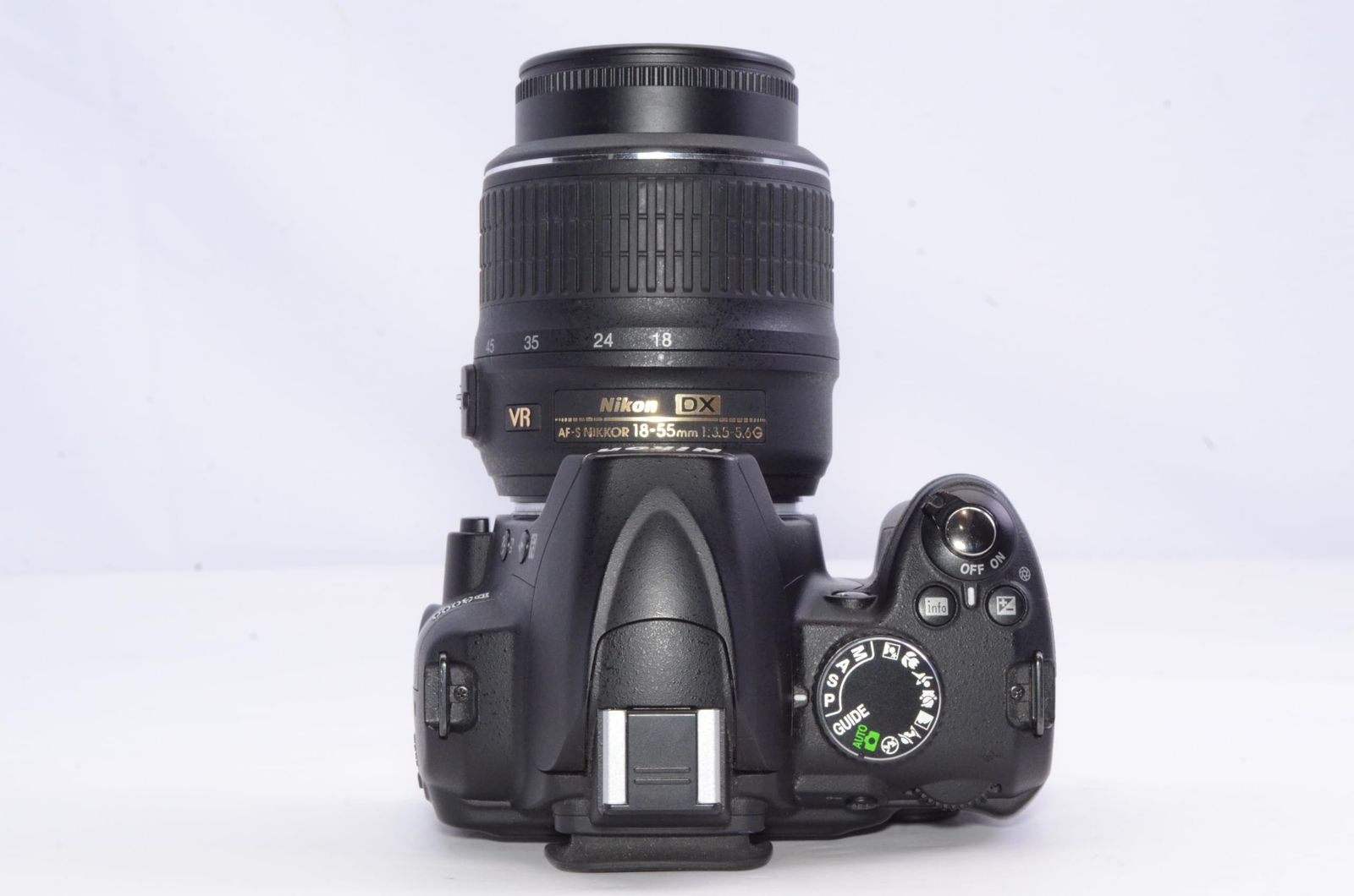 Nikon D3000 レンズキット 初心者向けデジタル一眼レフ 実用良好