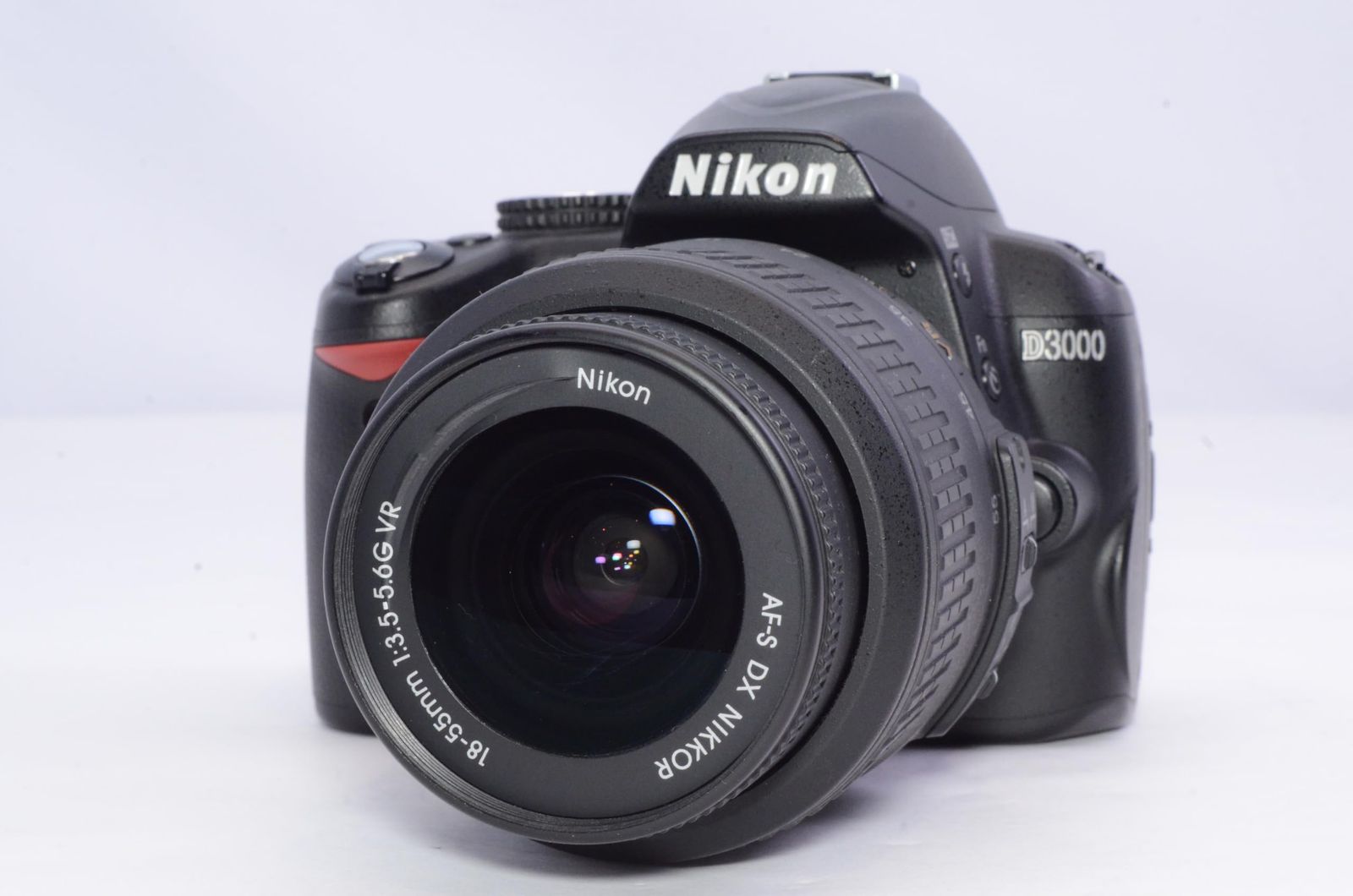 Nikon D3000 レンズキット 初心者向けデジタル一眼レフ 実用良好