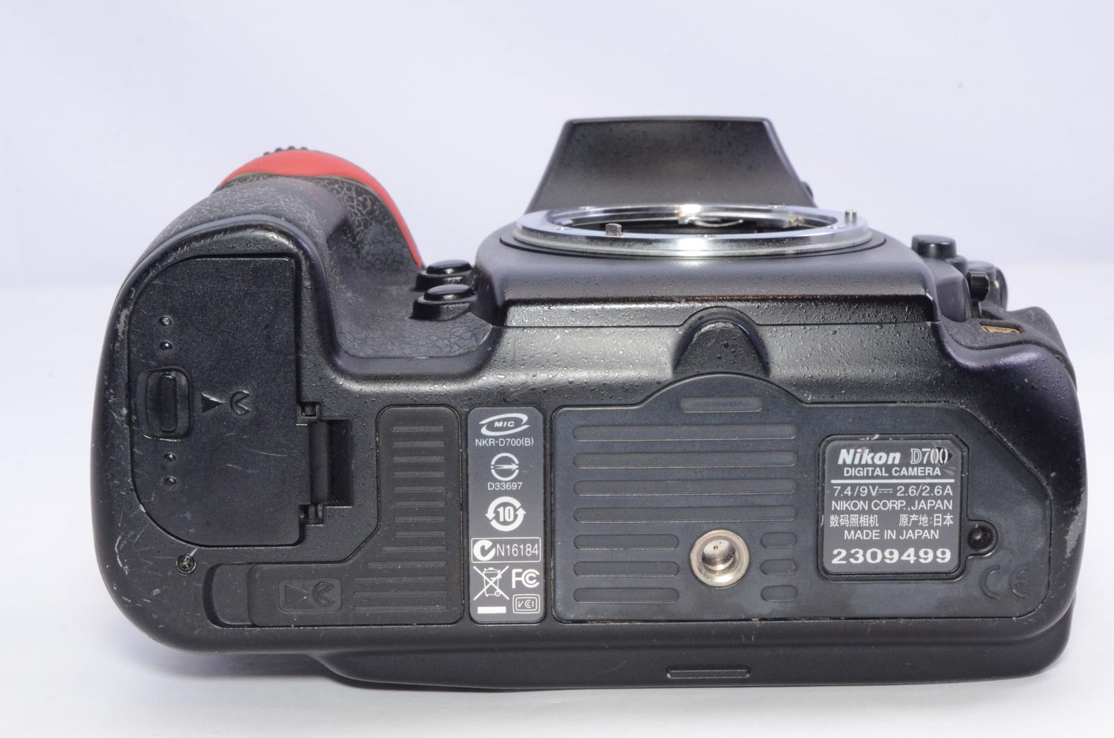 Nikon D700 ボディ フルサイズ一眼レフ 名機FXフォーマット 実用良好 Nikon D700 ボディ フルサイズ一眼レフ 名機FXフォーマット 実用良好
