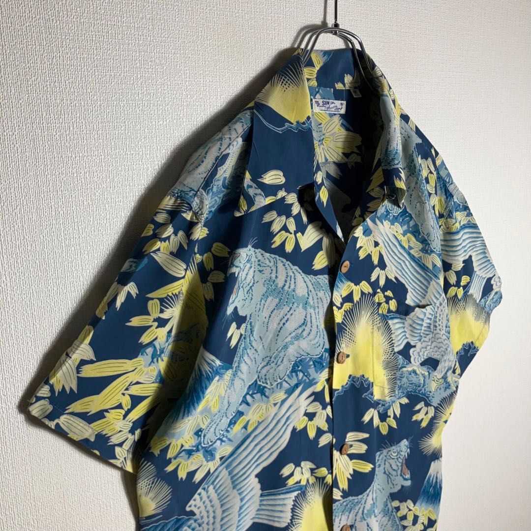 【美品】SUNSURF アロハシャツ 半袖 白虎 鷹 富士山 和柄 青 M