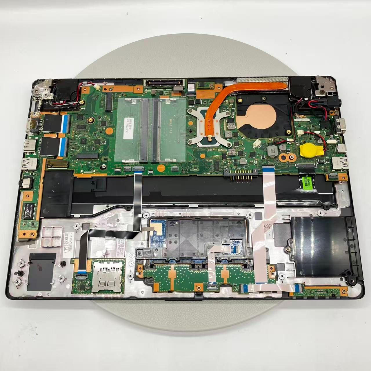 M1163 【BIOS可/ジャンク】富士通 LIFEBOOK U749/A CPU Core i5-8365U