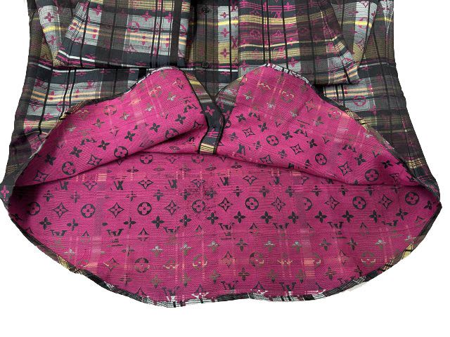 ルイヴィトン LOUIS VUITTON 21SS モノグラム ロゴ ストライプ スリムフィット シルク 長袖 シャツ RM211 ZVP HKS71W XXL マルチカラー ブランド古着ベクトル 中古260619 ルイヴィトン LOUIS VUITTON 21SS モノグラム ロゴ ストライプ スリムフィット シルク 長袖 シャツ RM211 ZVP HKS71W XXL マルチカラー ブランド古着ベクトル 中古260619
