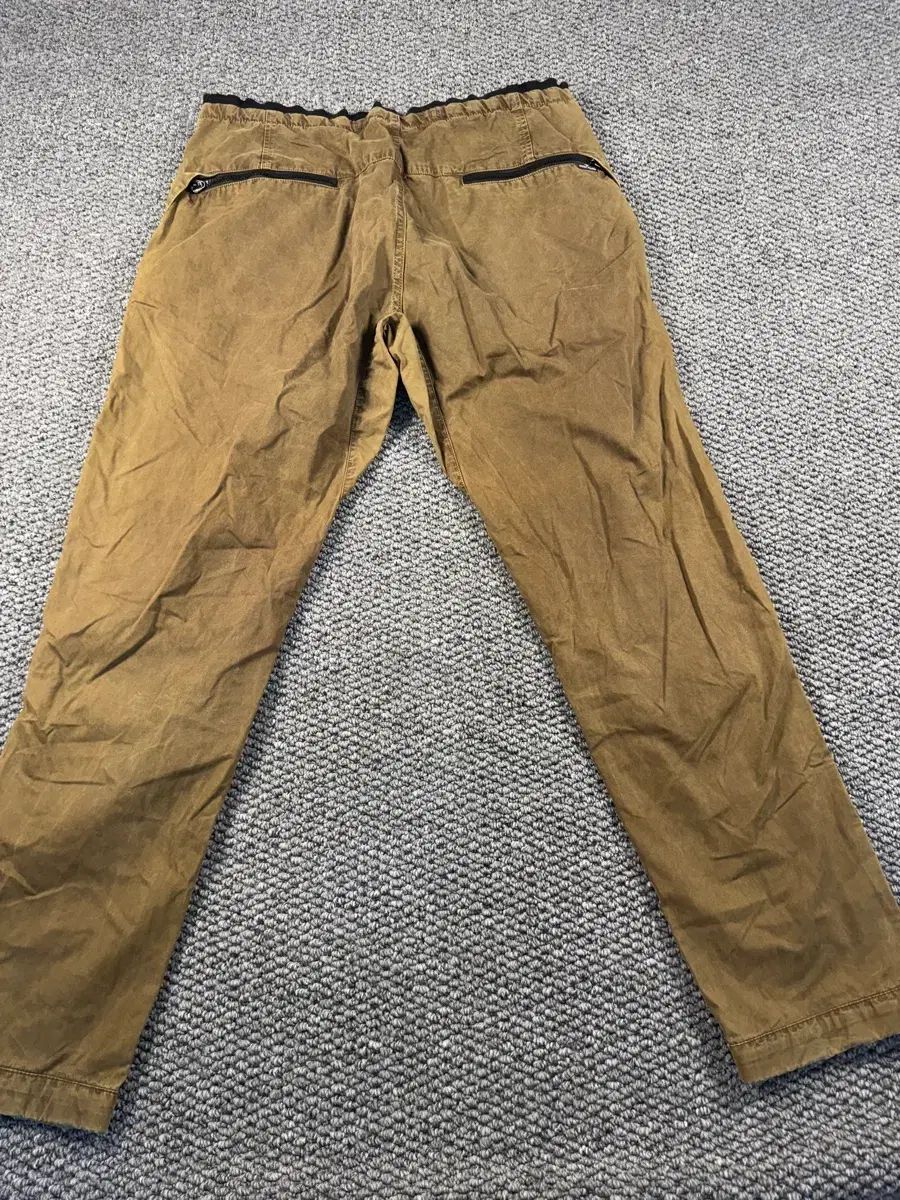 STONE ISLAND ストーンアイランド カーゴパンツ STONE ISLAND ストーンアイランド カーゴパンツ