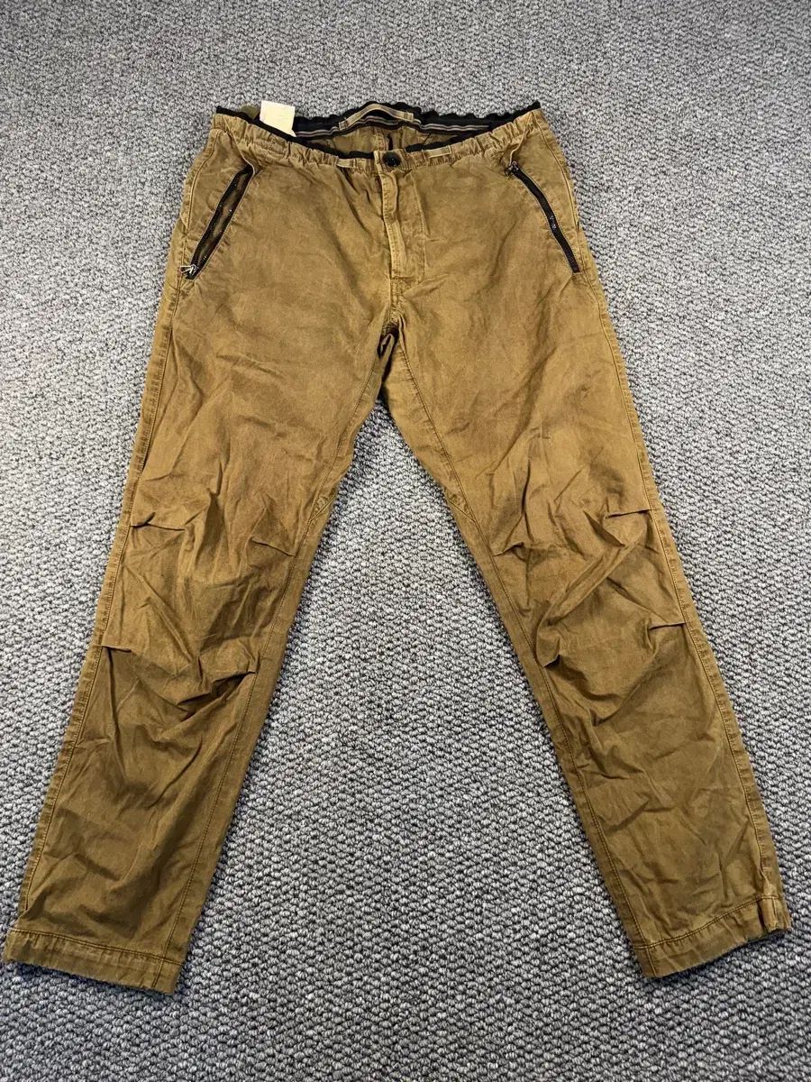 STONE ISLAND ストーンアイランド カーゴパンツ