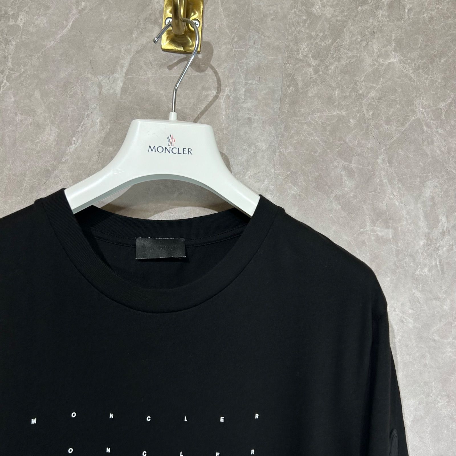【新作美品】 MONCLERモンクレールラバーワッペン半袖Tシャツ黒M