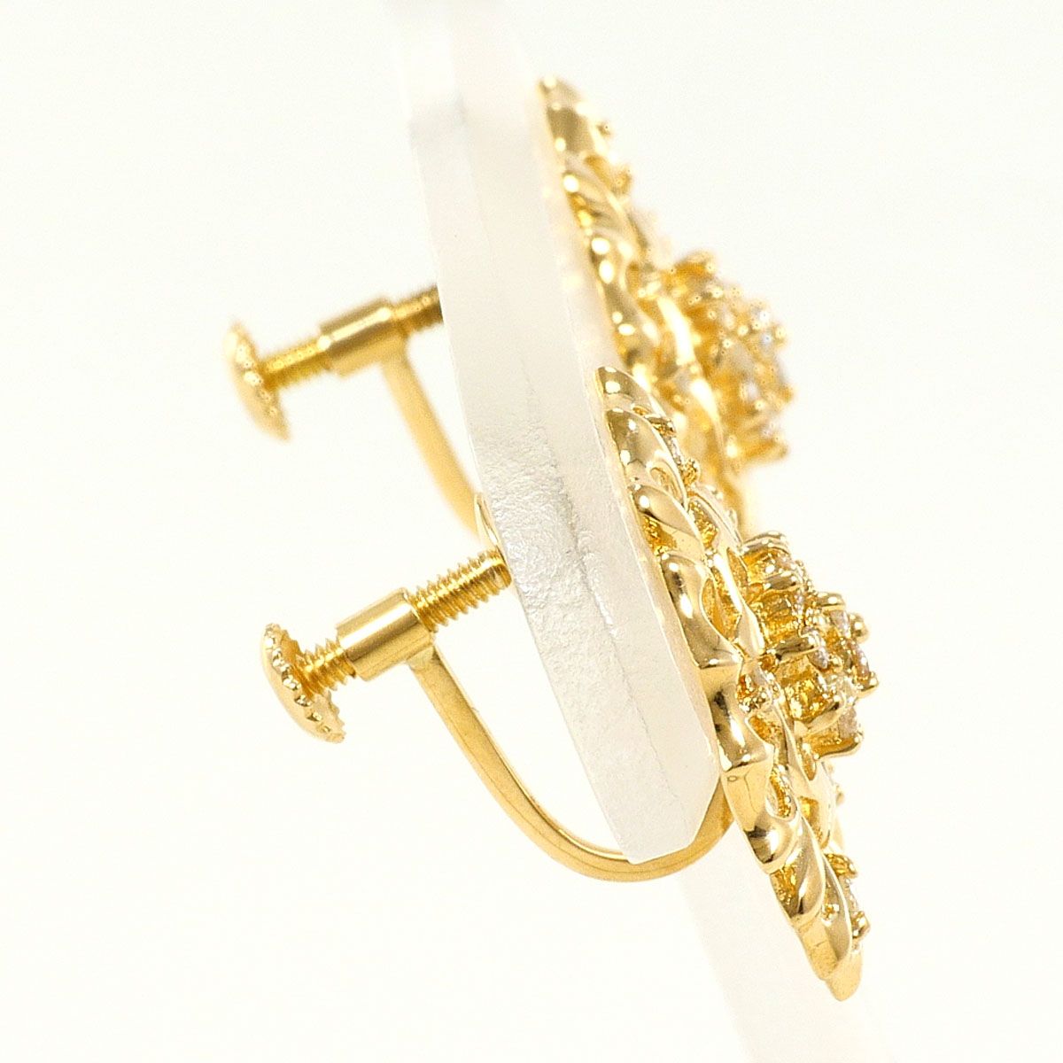 K18YG イヤリング clip-on earrings ダイヤモンド 0.12ct 鑑別書 総重量約3.5g K18YG イヤリング clip-on earrings ダイヤモンド 0.12ct 鑑別書 総重量約3.5g