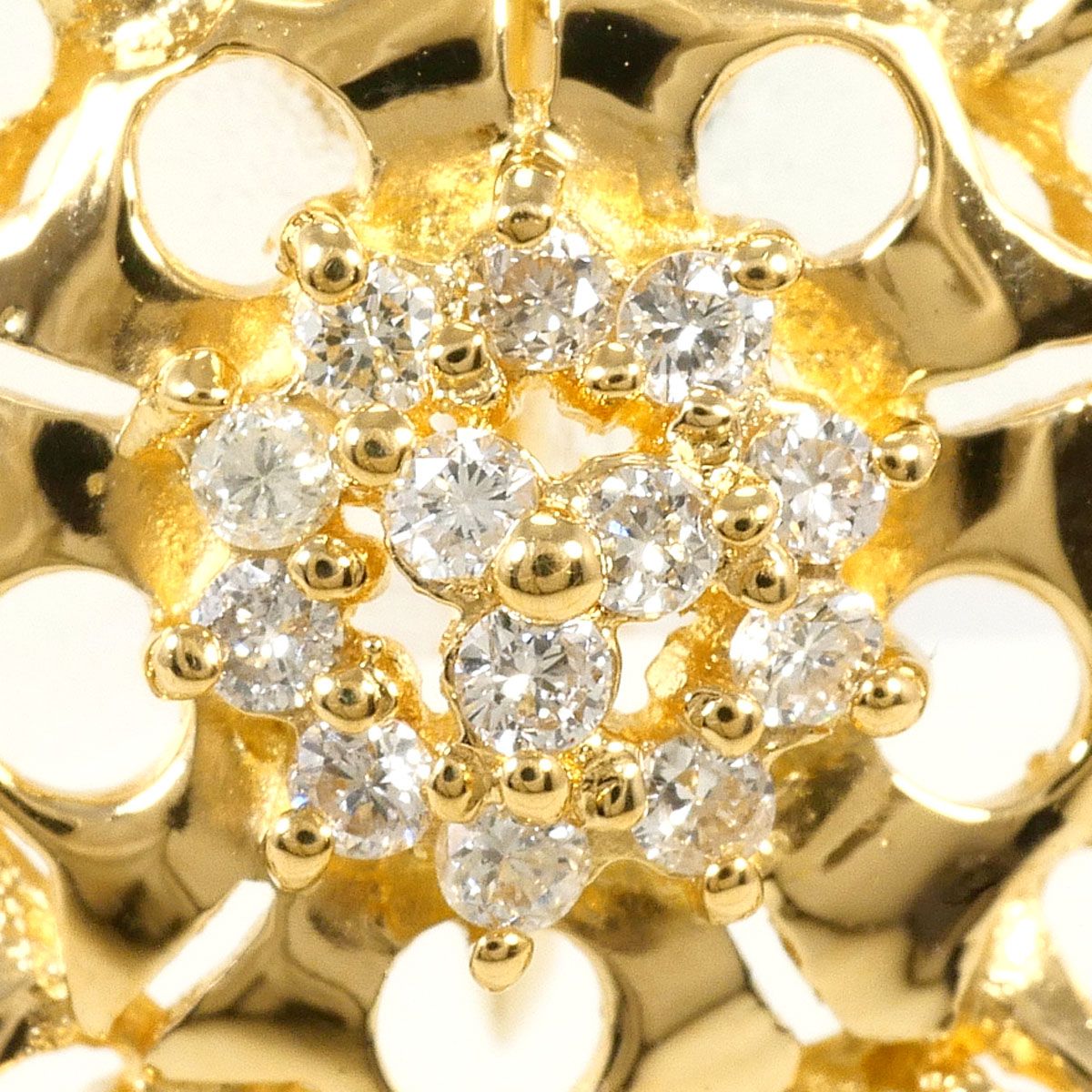 K18YG イヤリング clip-on earrings ダイヤモンド 0.12ct 鑑別書 総重量約3.5g K18YG イヤリング clip-on earrings ダイヤモンド 0.12ct 鑑別書 総重量約3.5g
