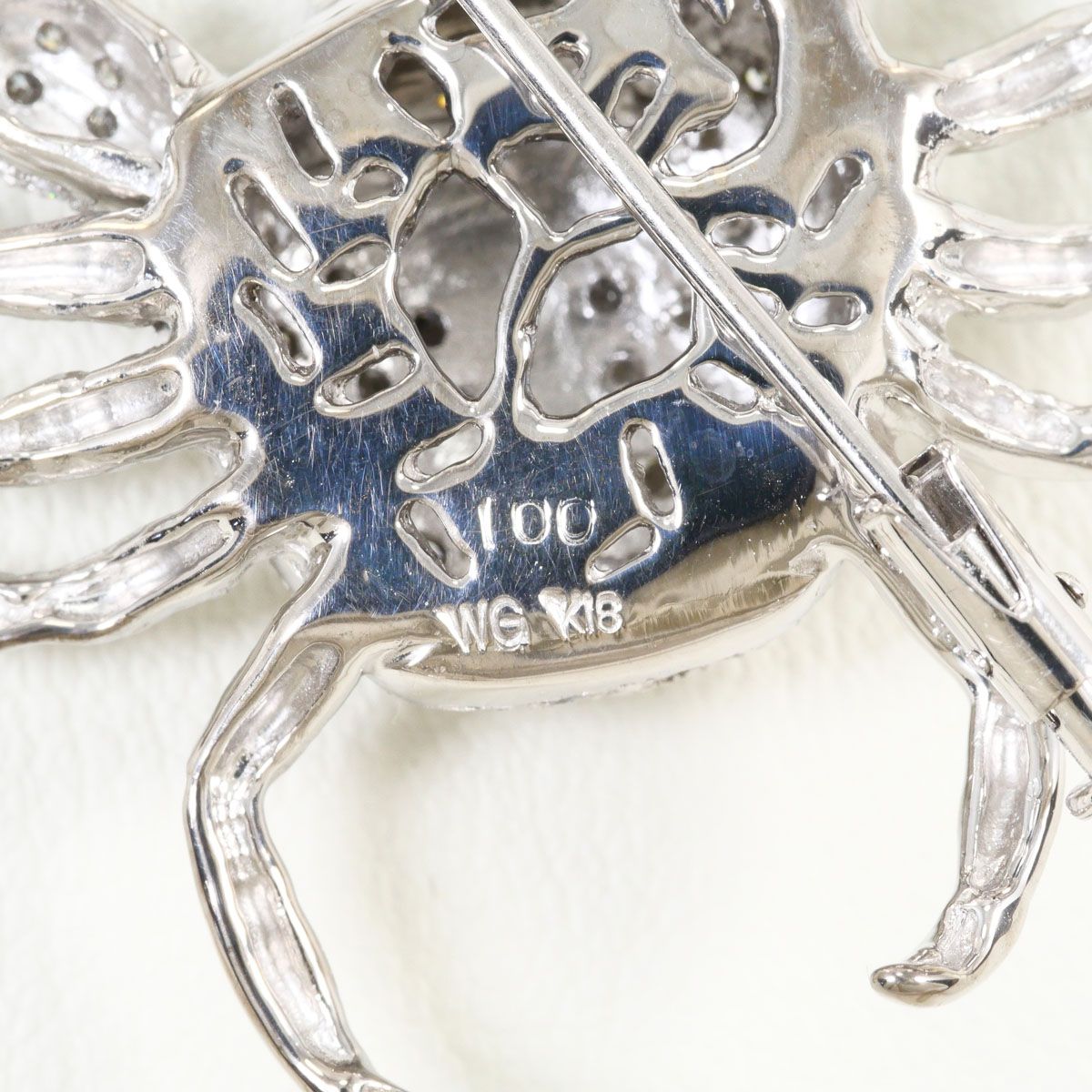 K18WG ブローチ ダイヤモンド 1.00ct 鑑別書 総重量約14.8g - メルカリ