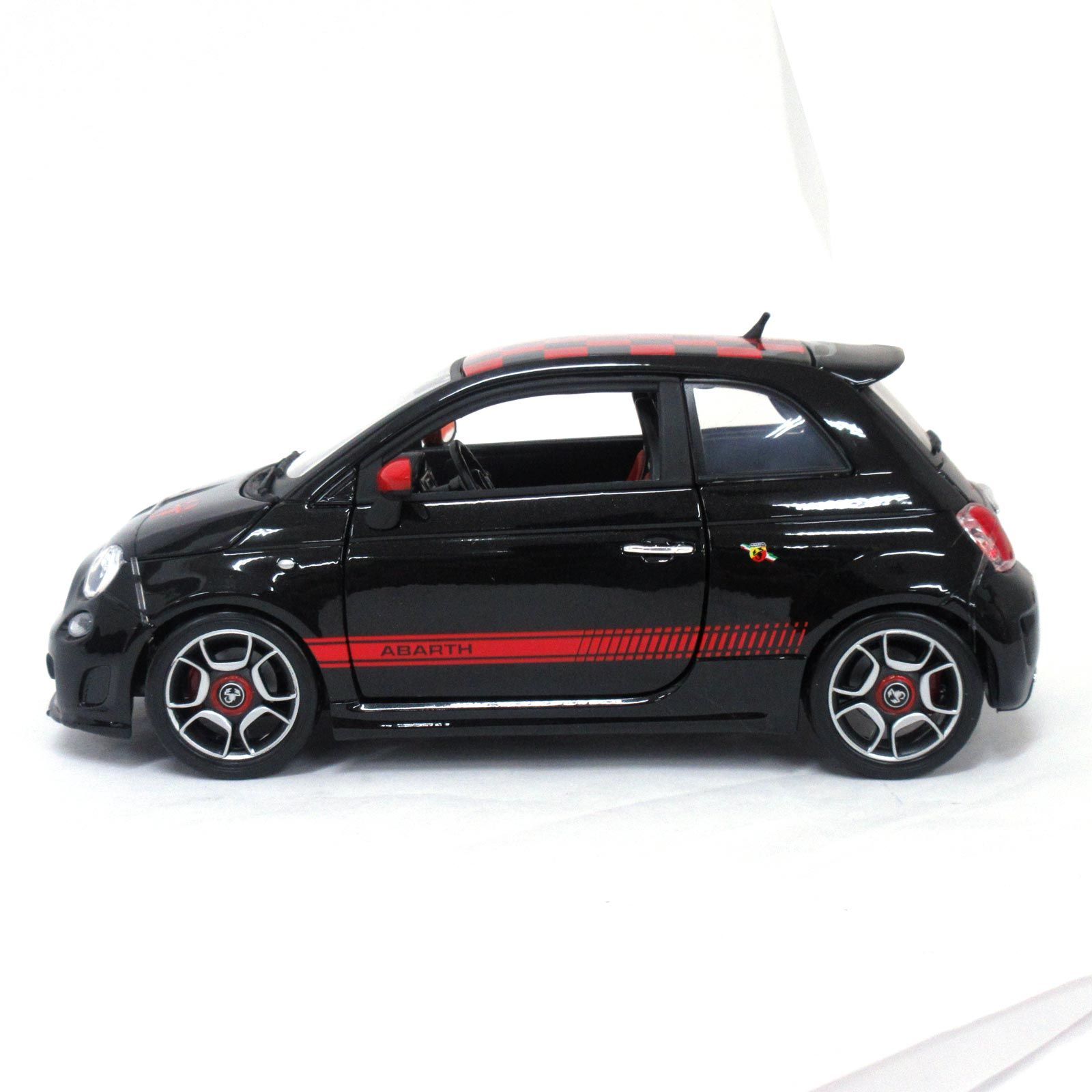 特価品】Bburago 1/18 アバルト 500 ブラック ブラーゴ ミニカー 200 特価品】Bburago 1/18 アバルト 500 ブラック ブラーゴ ミニカー 200