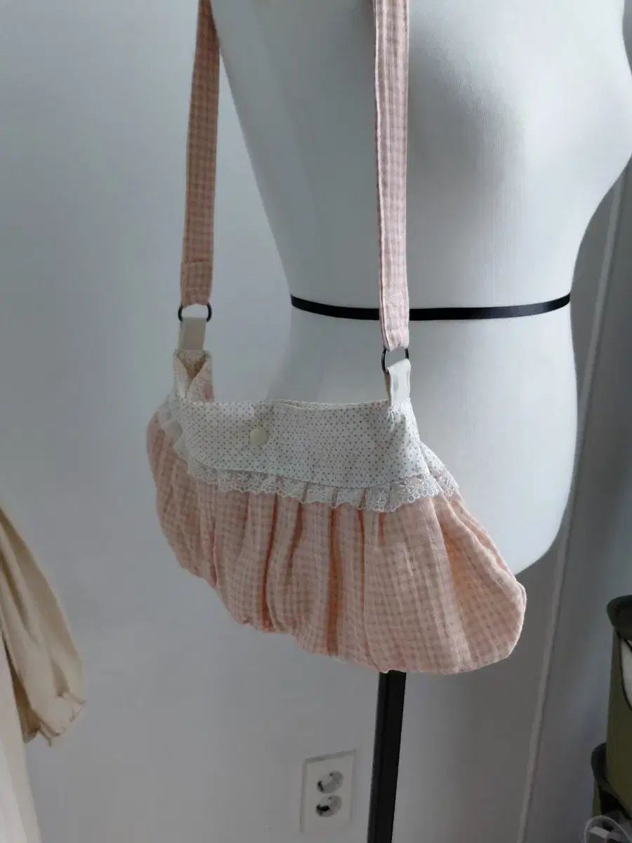 ハンドメイド いちごミルク チェック柄 ティアード ショルダーバッグ