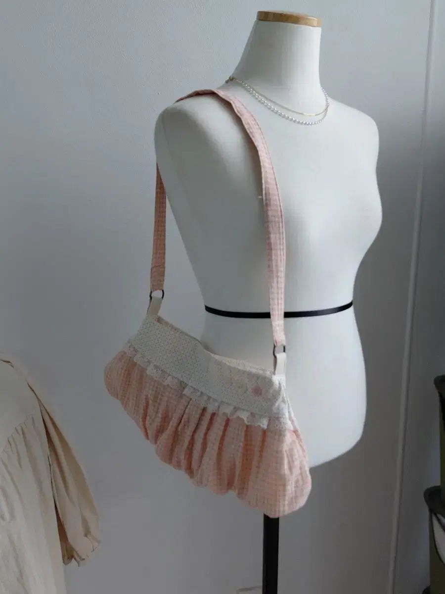 ハンドメイド いちごミルク チェック柄 ティアード ショルダーバッグ