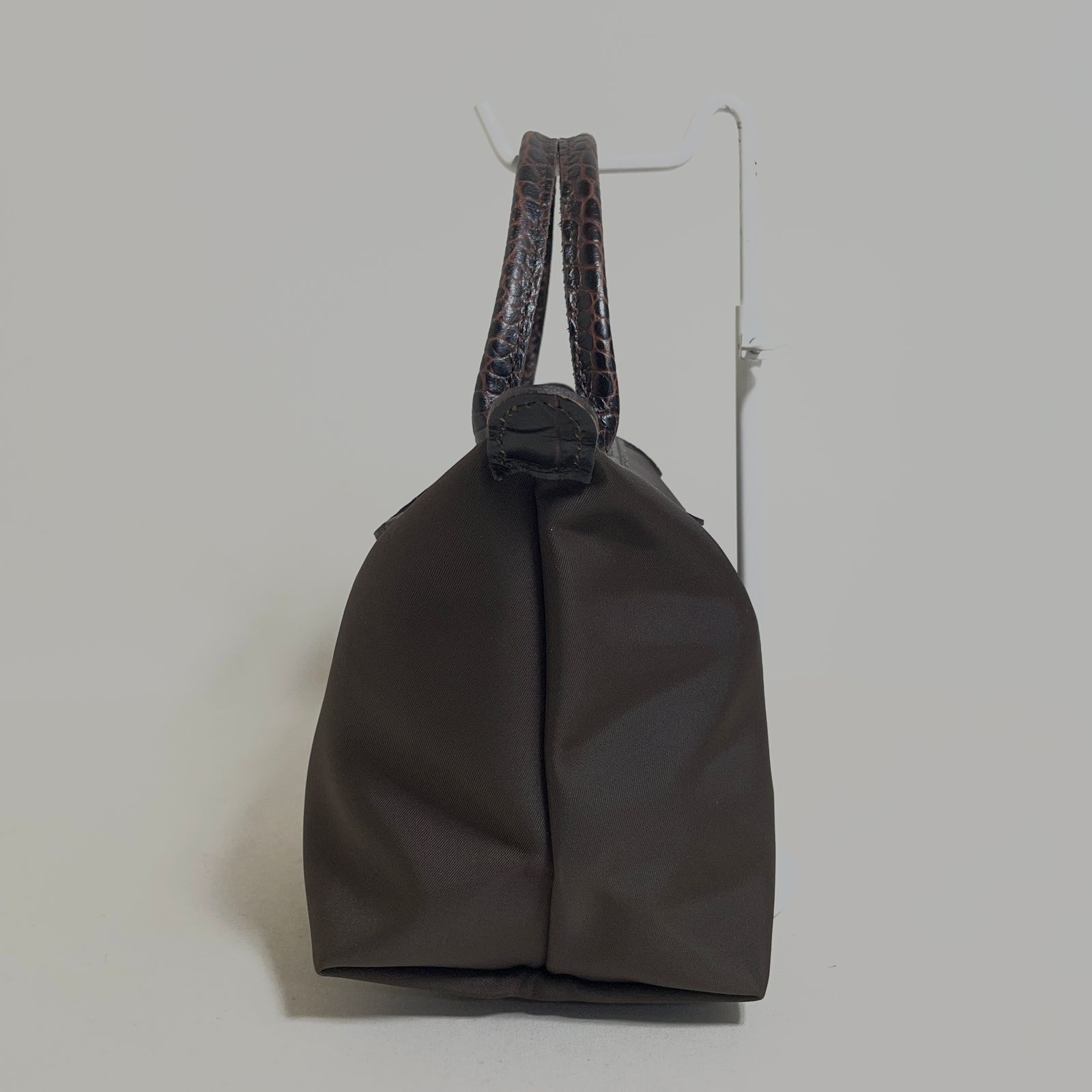 2606-33｜美品｜ロンシャン ル・プリアージュ ハンドバッグ クロコ型押し