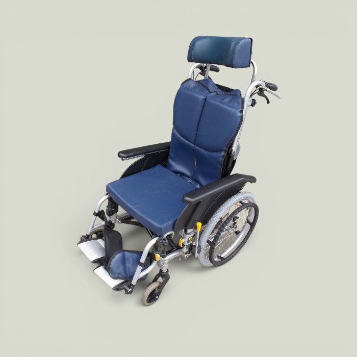送料無料（一部地域を除く）オアシス　リクライニング　標準自走式車椅子　　ts-26-0619-02