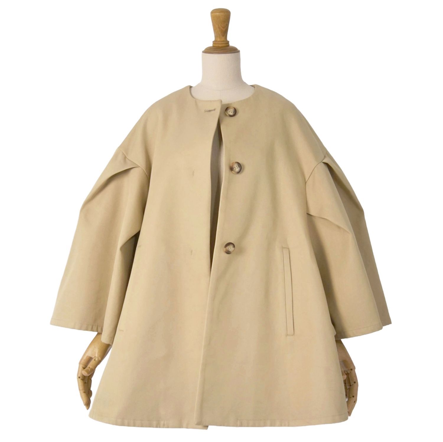 未使用 タグ付き マックスマーラ ケープコート 白タグ ポンチョコート 極美品 マックスマーラ Max Mara 2022年 白タグ コート ポンチョ