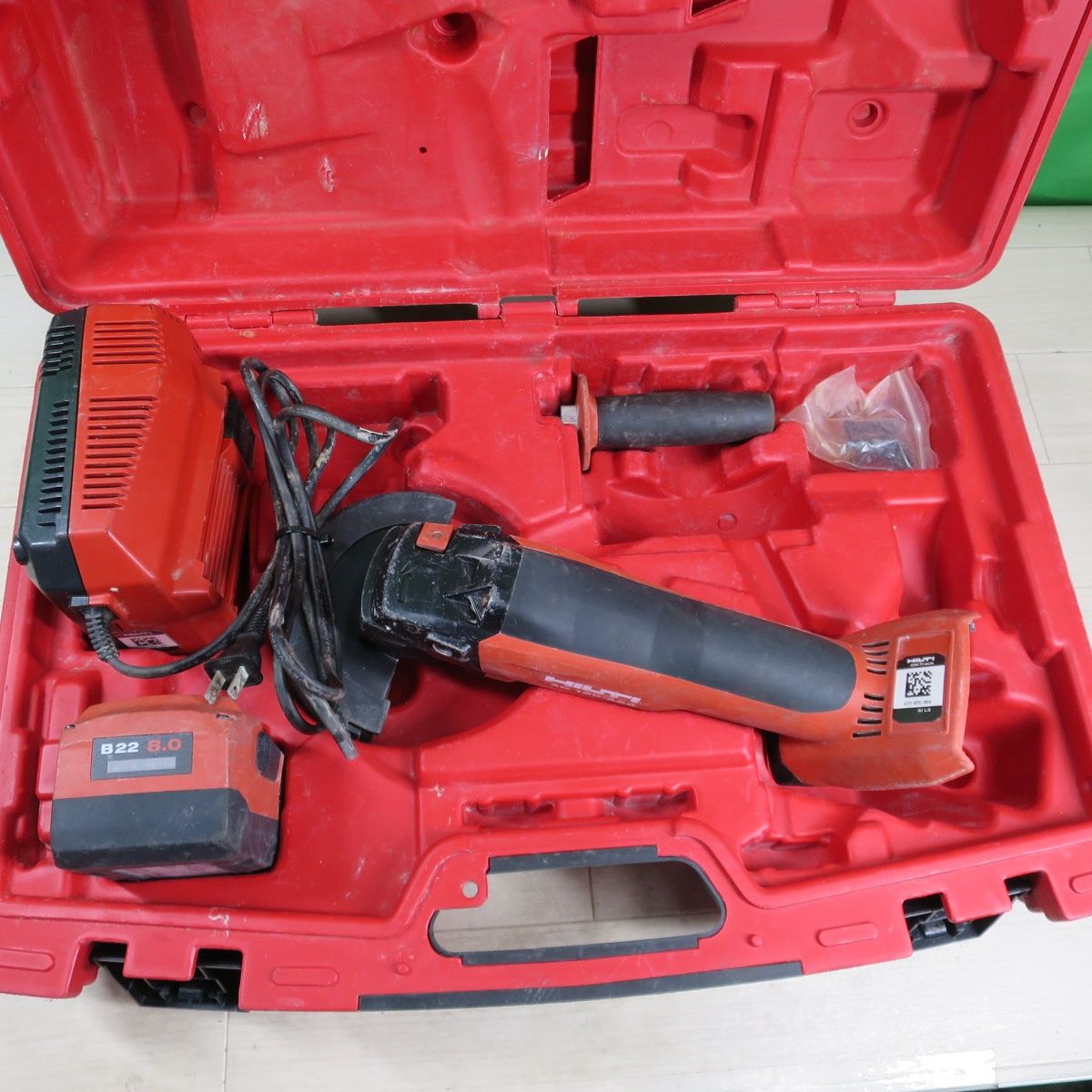 ヒルティ AG125-A22 アングルグラインダー【野田愛宕店】【店頭取引限定】【中古】管理番号：IT1BO1GRDKJC 送料無料] ☆HILTI ヒルティ 充電式 アングルグラインダ AG125-A22