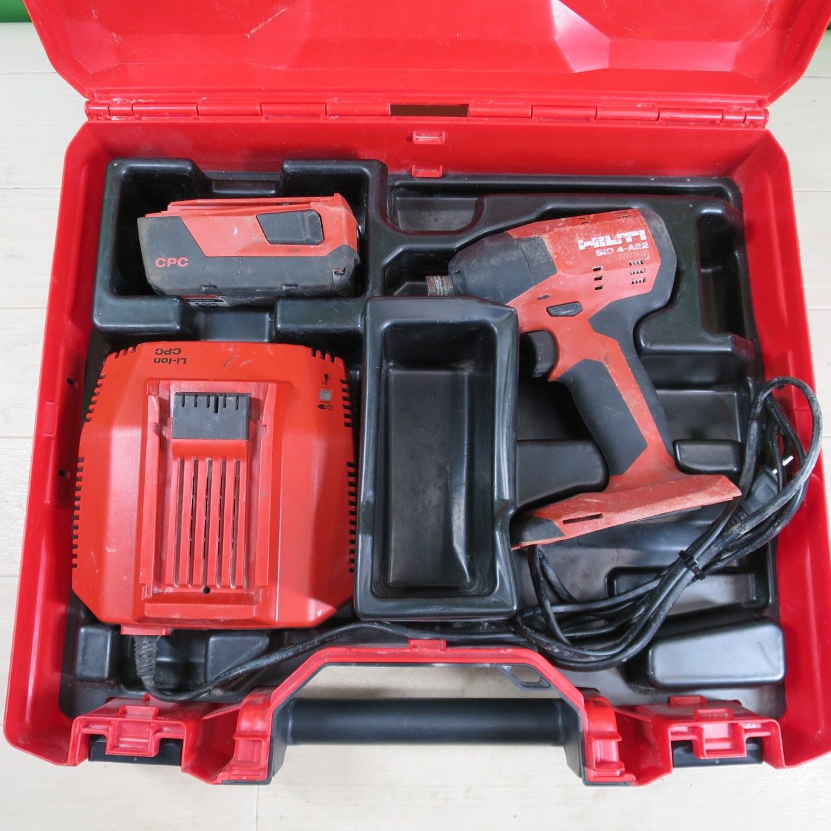 [送料無料] ☆HILTI ヒルティ インパクトドライバー SID 4-A22 電動 工具 充電式 DIY コードレス ジャンク③☆