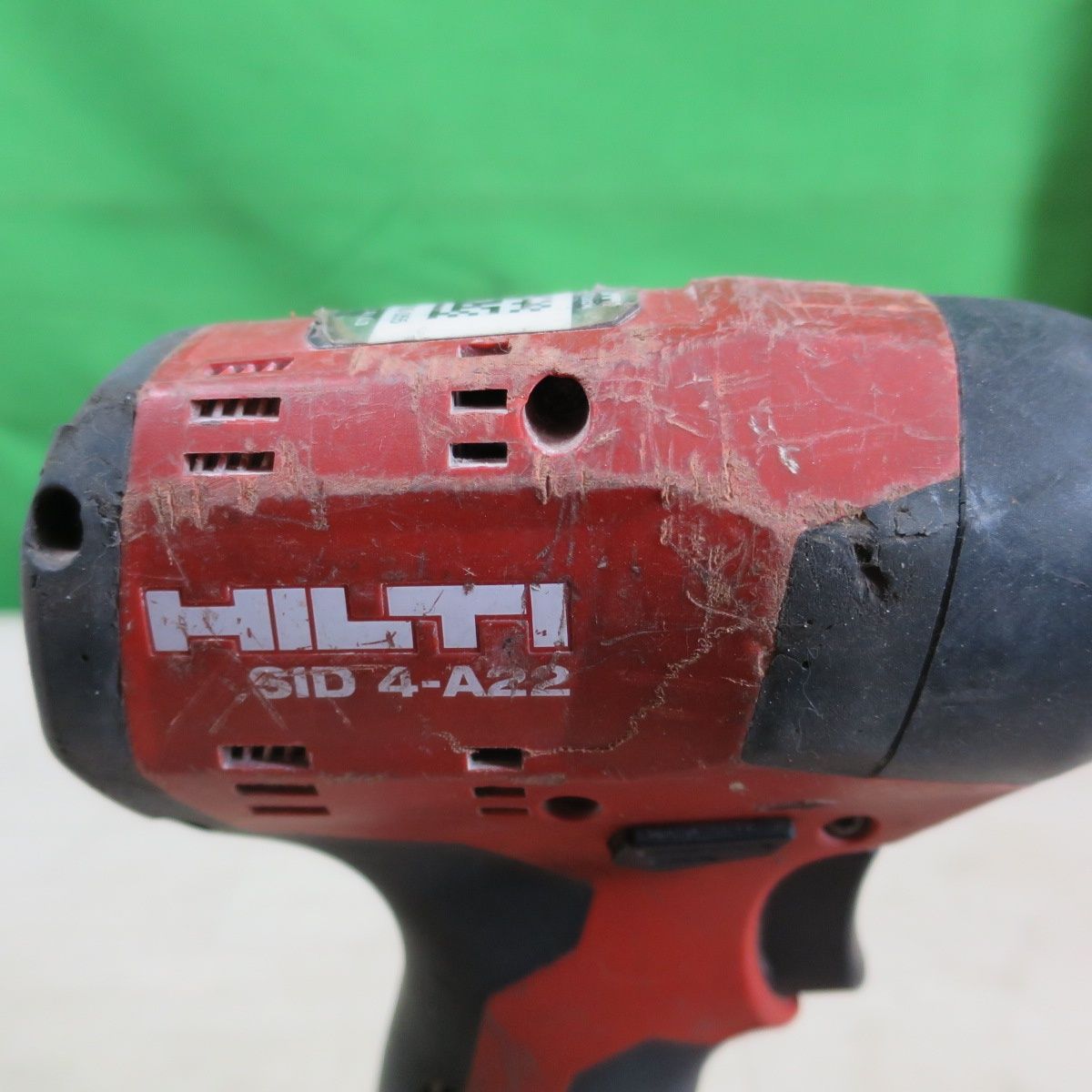 送料無料] バッテリー2個付き☆HILTI ヒルティ インパクトドライバー 