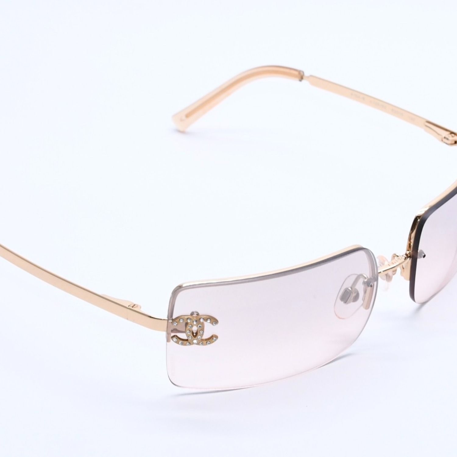 極美品 CHANEL シャネル ハーフリム サングラス アイウェア 4104-B c