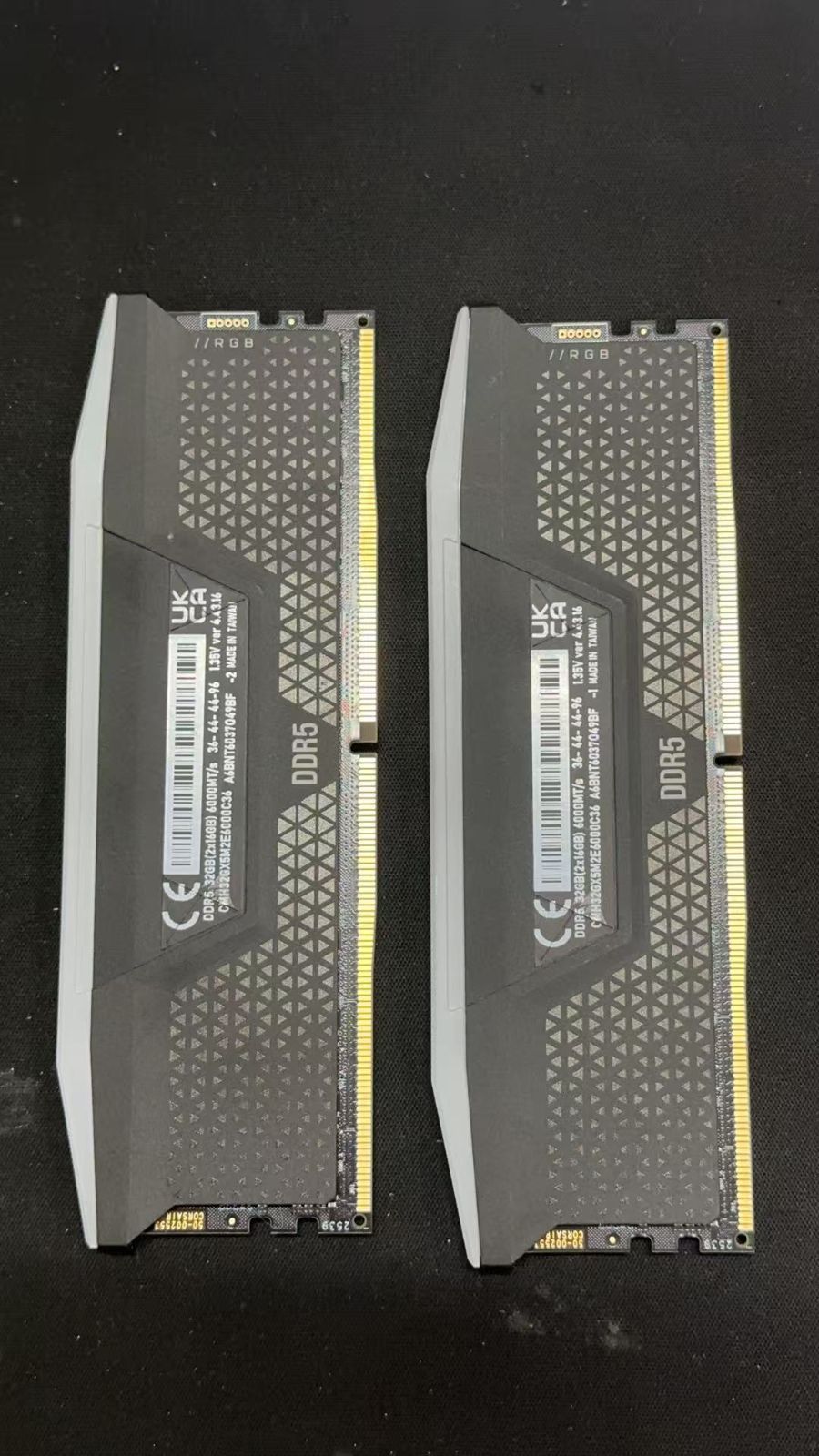CORSAIR VENGEANCE RGB DDR5 32GB (16GBx2) 6000MHz 中古美品 - メルカリ