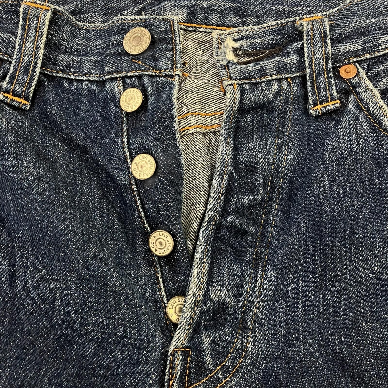 186004 現状品 Levi