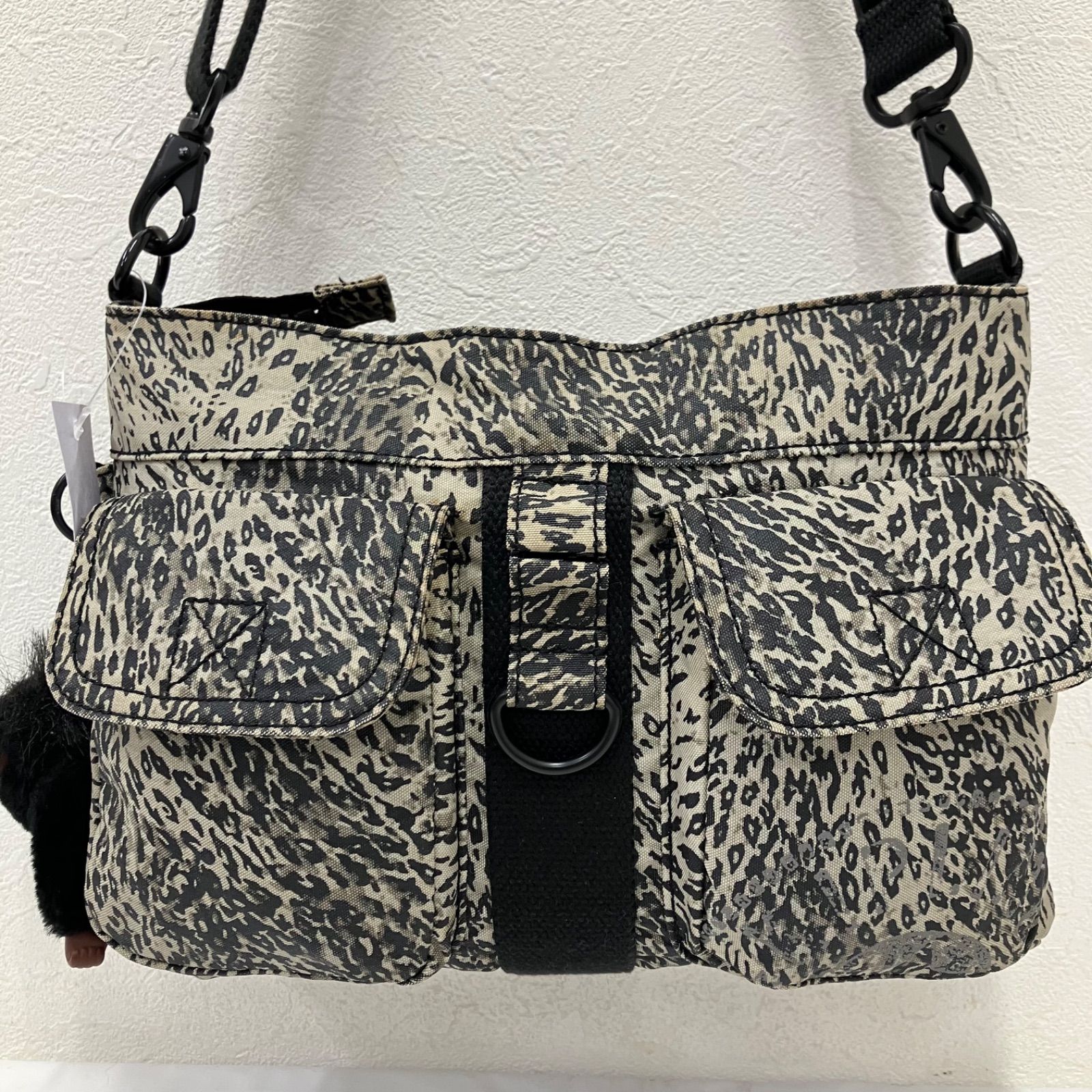 5318 Kipling キプリング ショルダーバッグ チャーム付き モンキー 
